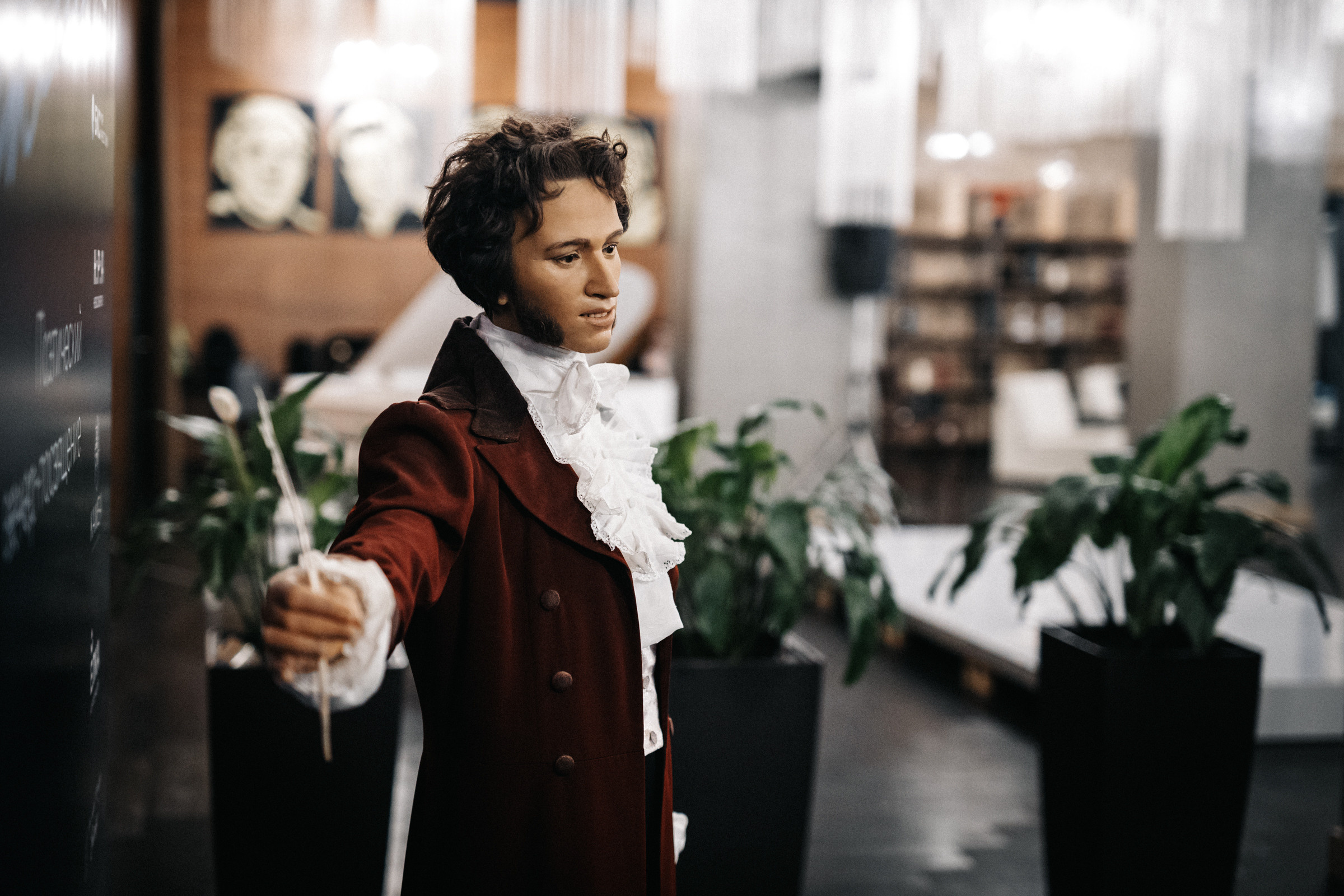 Поэтический вечер-посвящение Александру Пушкину в Арт-Лига. Бизнес фотограф в Новосибирске Александр Рощин