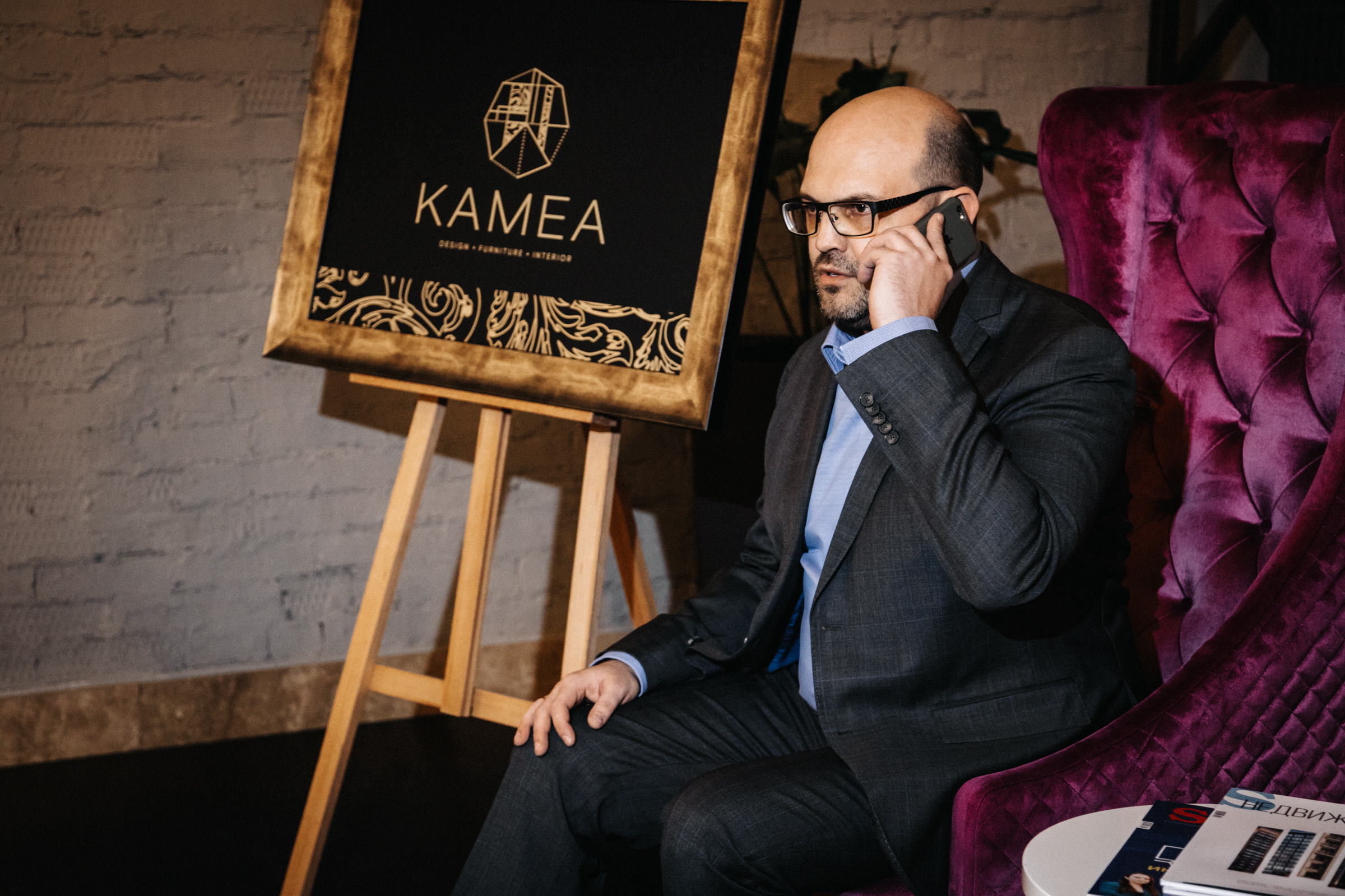 Поэтический вечер-посвящение Александру Пушкину в Арт-Лига. Бизнес фотограф в Новосибирске Александр Рощин