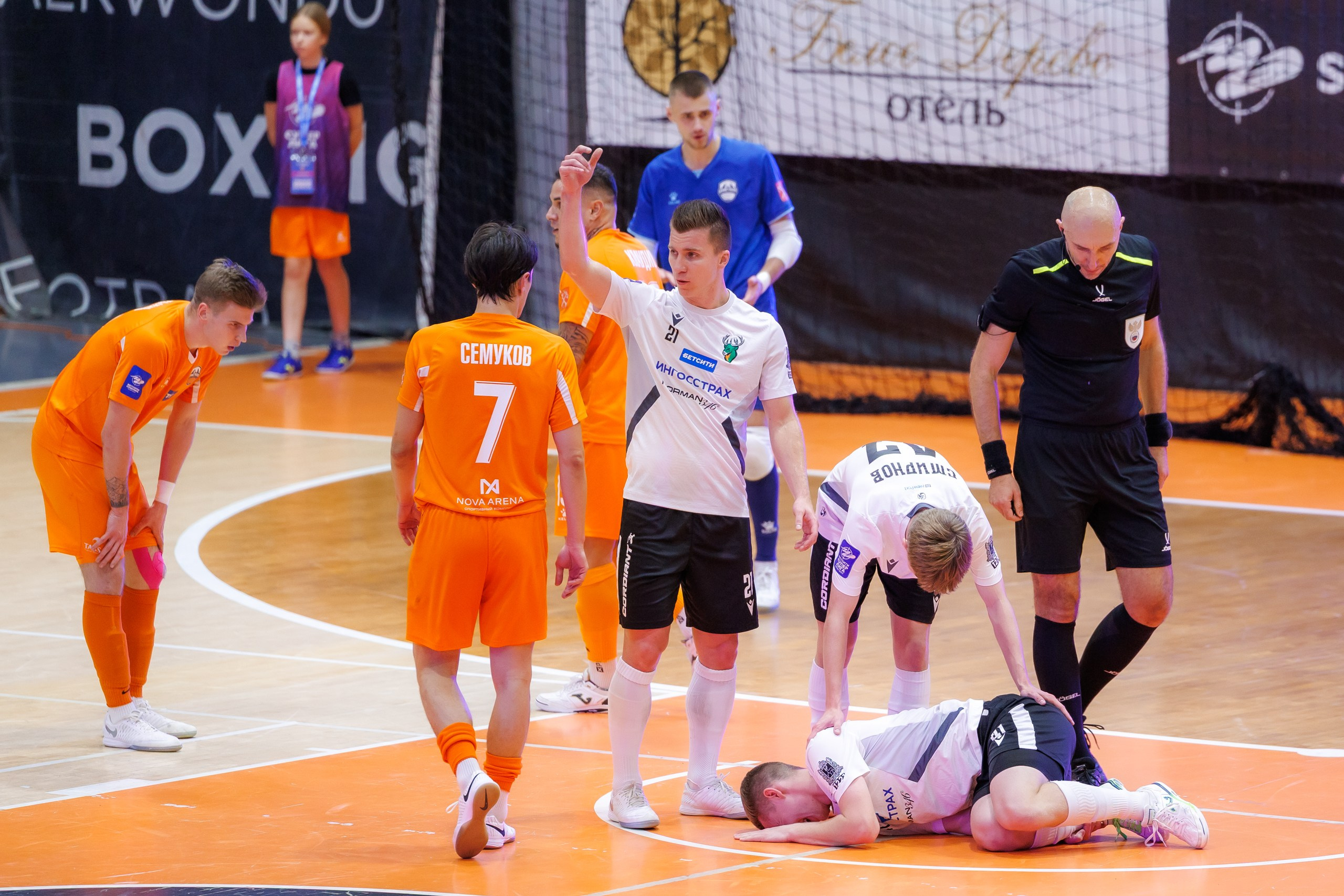 Мини-футбол Кристалл — Торпедо. Фотограф в Санкт-Петербурге — Сергей Петров