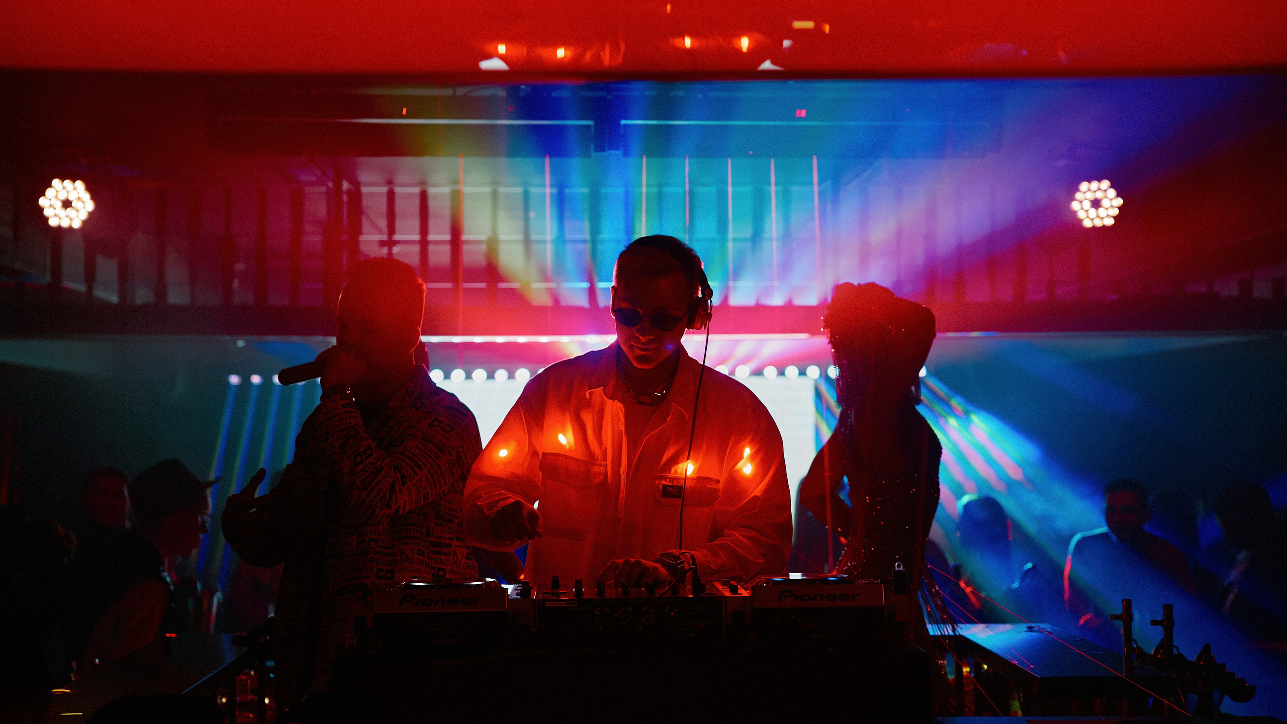 ИSTORИЯ GRAND OPENING. ФОТОГРАФ НА МЕРОПРИЯТИЕ ОТ СОЛЬ МЕДИА PRODUCTION