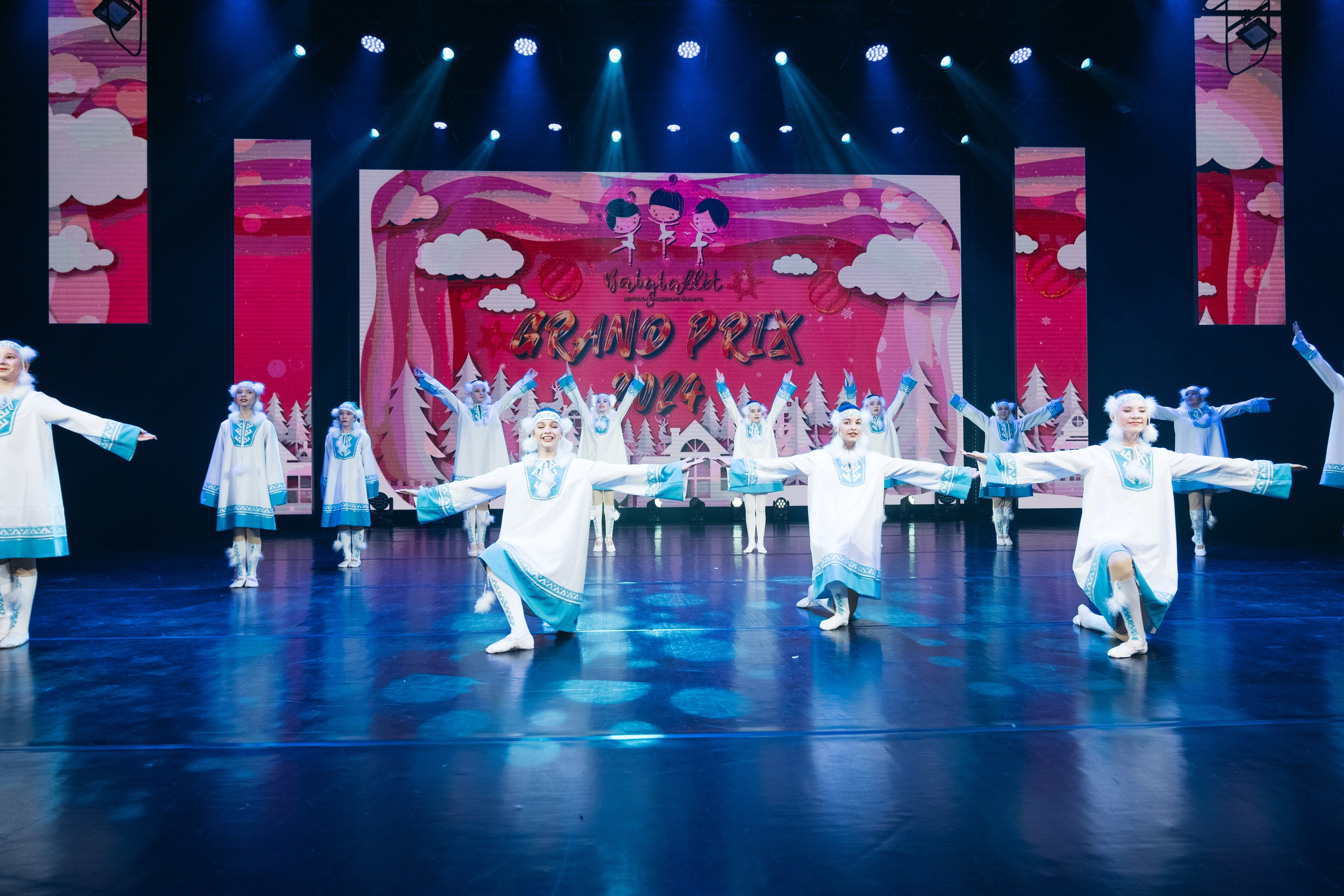 СурГУ 23.12.23. Репортажный и свадебный фотограф в Сургуте