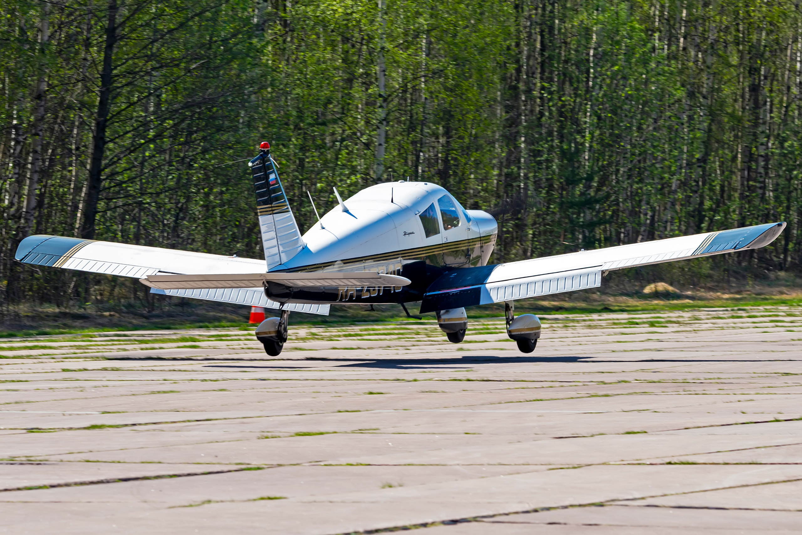 Авиация: самолеты, вертолеты, небесные зарисовки. От прошлого к будущему авиации через фотографию