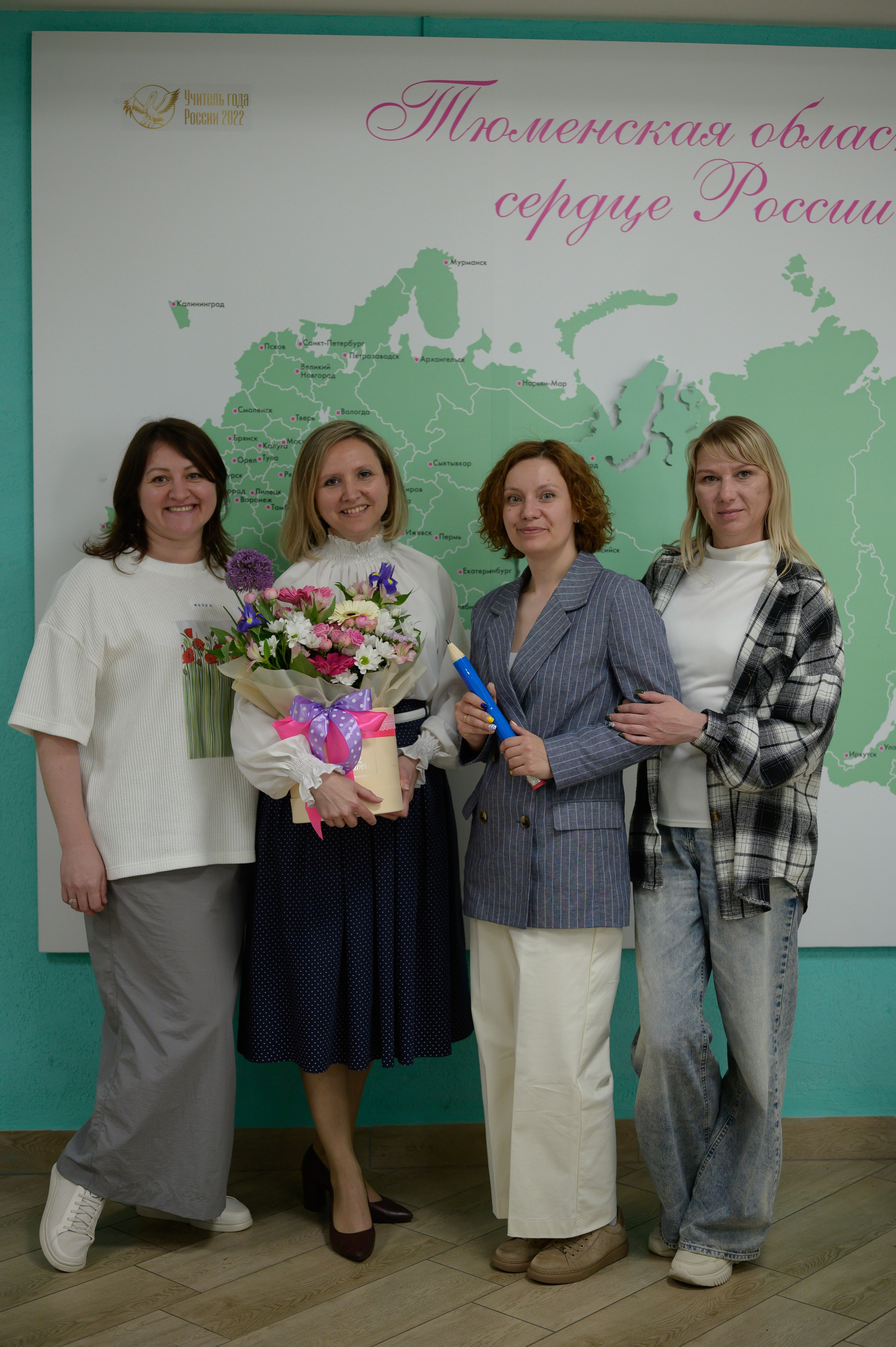 Выпускной 4Б гимназия № 16. Фотограф новорожденных, семейный детский в Тюмени Татьяна Морозова