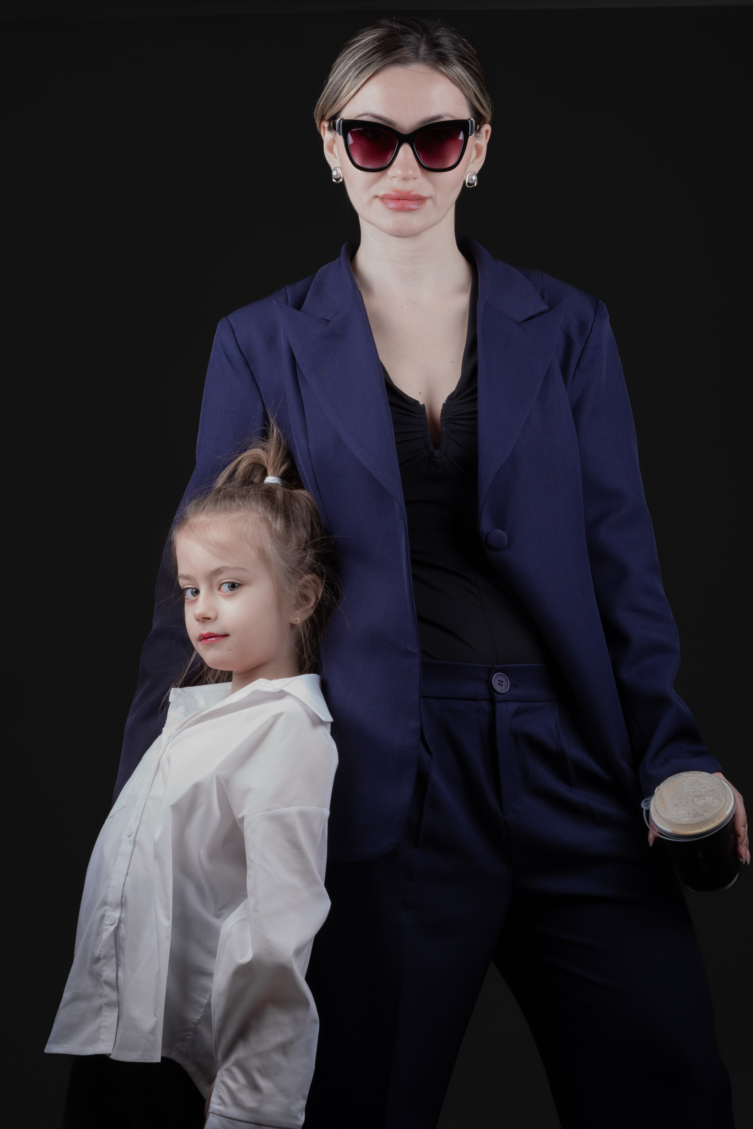 Семейная фотосессия в студии. Фотограф в Краснодаре Кристина Филиппова