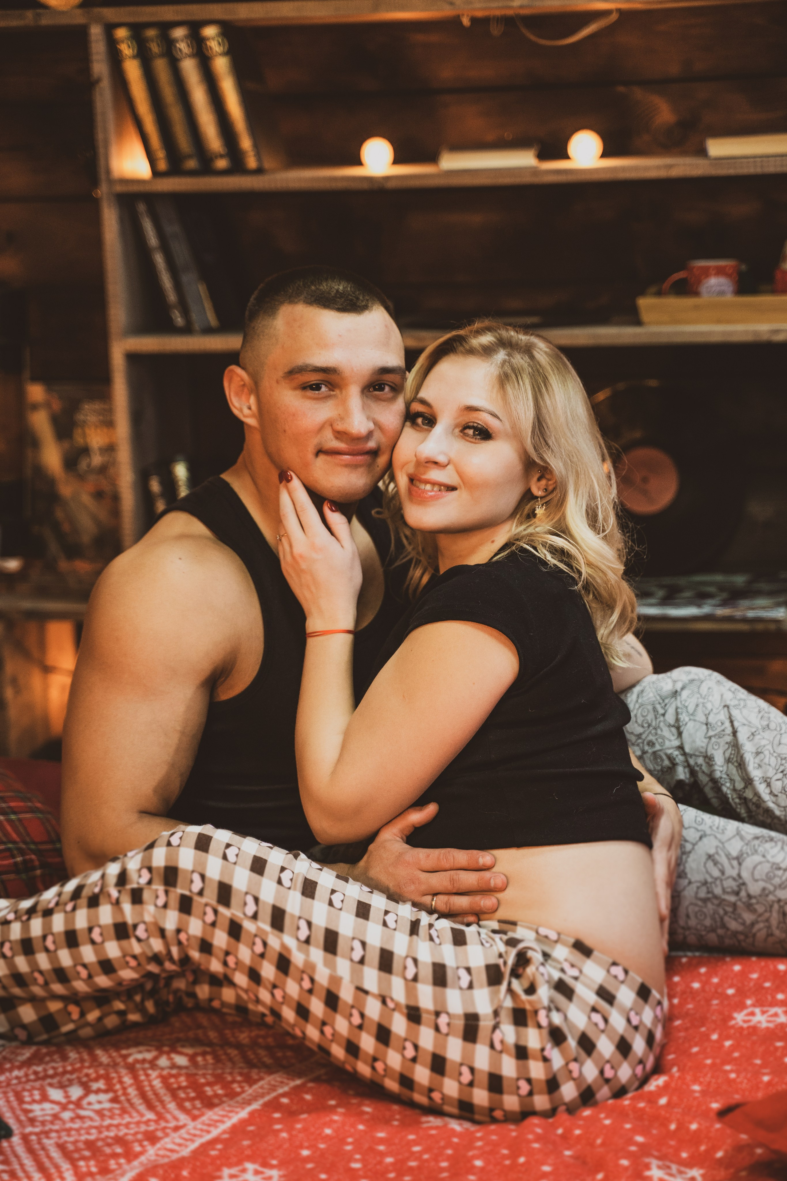 Новогодняя фотосессия беременности в студии. Анна и Кирилл. Свадебный и репортажный фотограф в Уфе| Осетрова Ольга