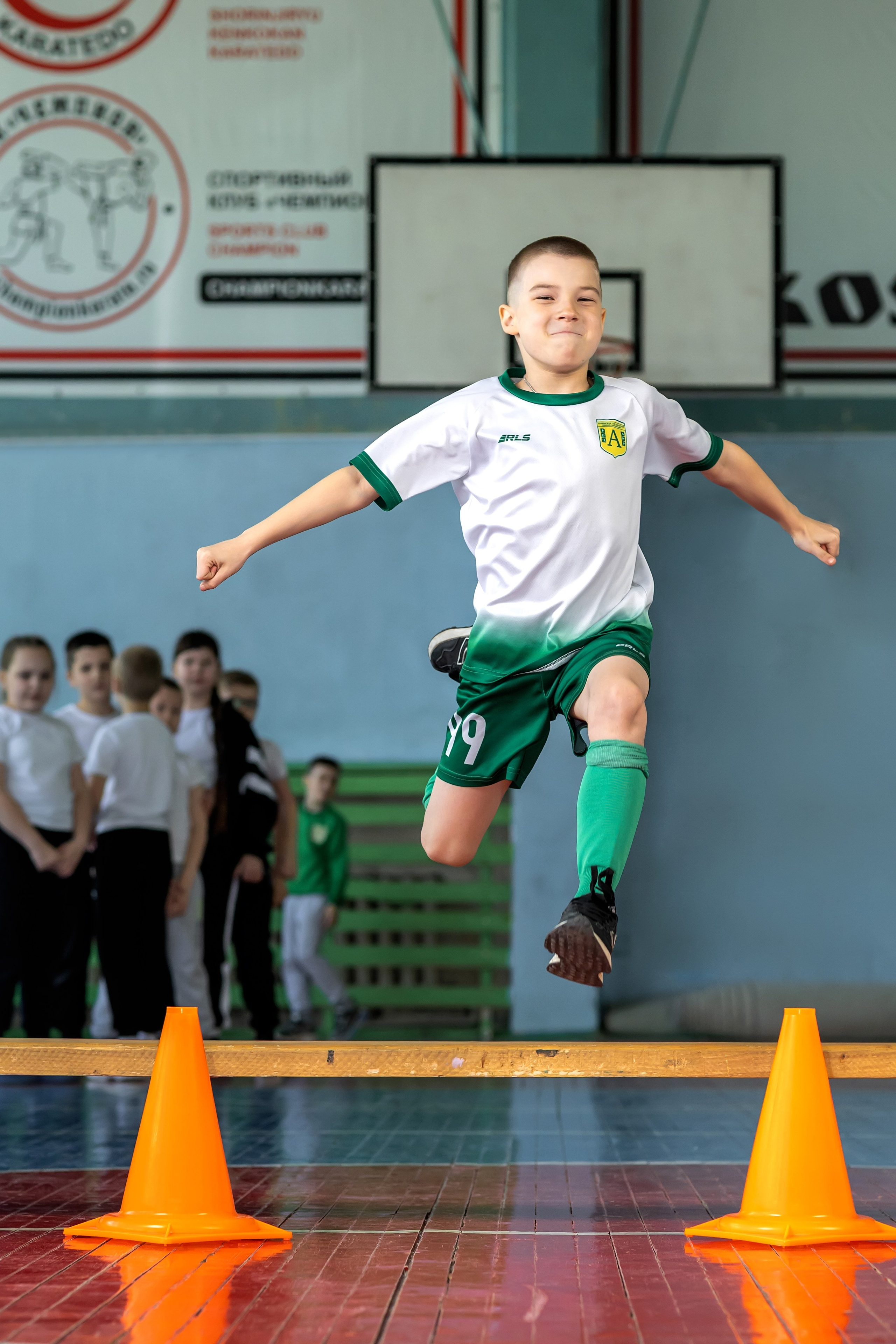 Групповые и сюжетные фотографии в школе