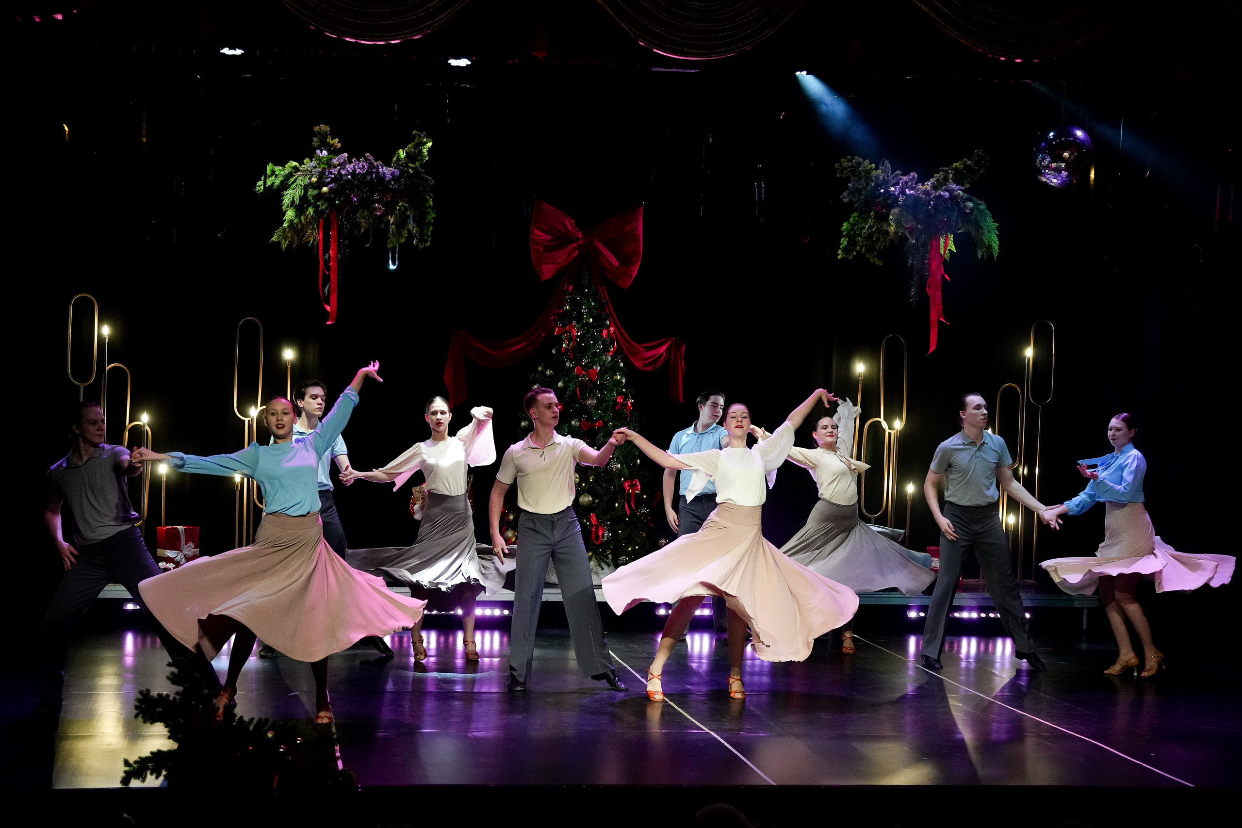Новогодний концерт в Театре Ростова Великого. Репортажный фотограф Сергей Сажин г. Ярославль