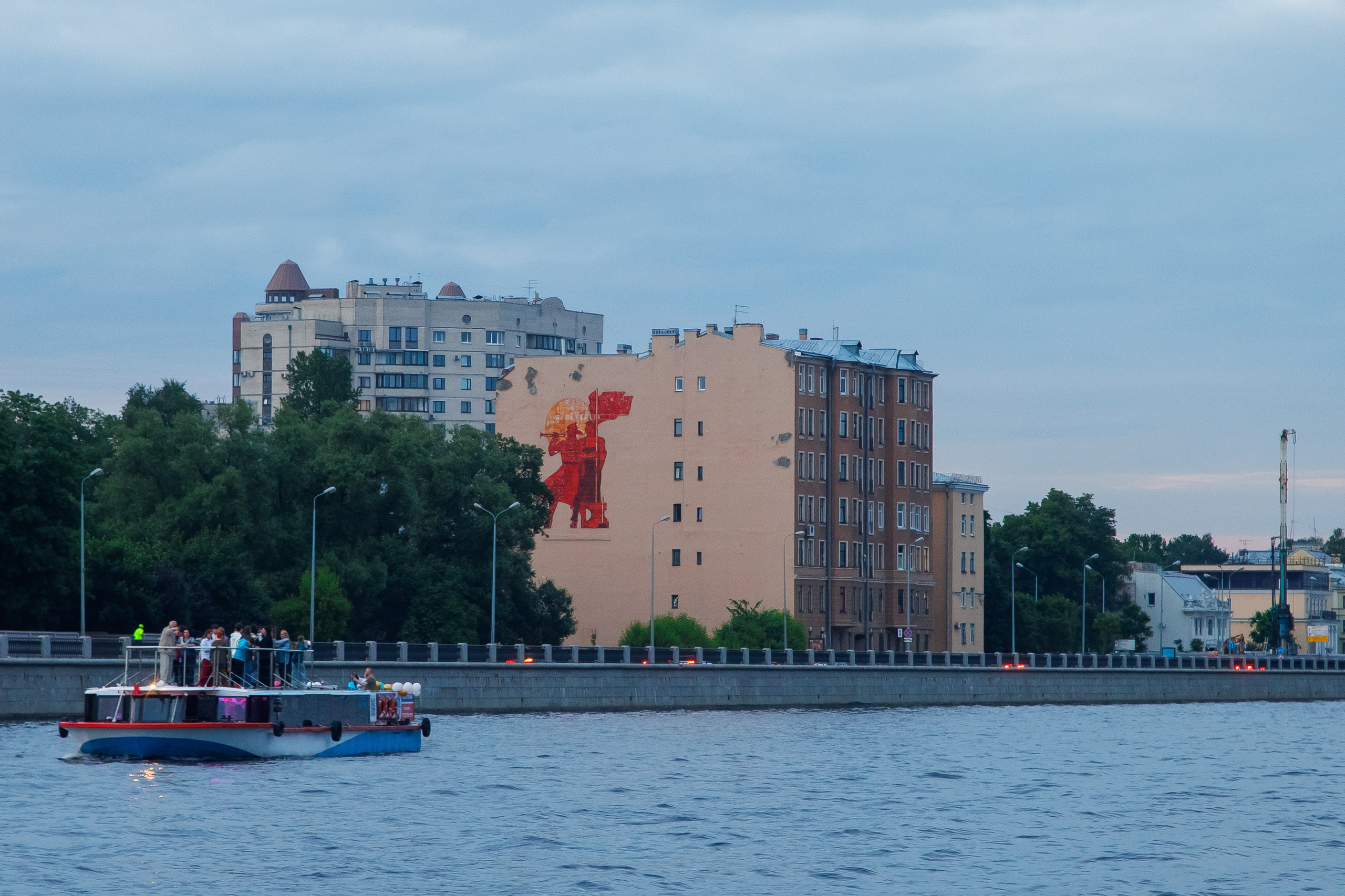 Выпускной на теплоходе. Фотограф в Санкт-Петербурге Чумаков Семен