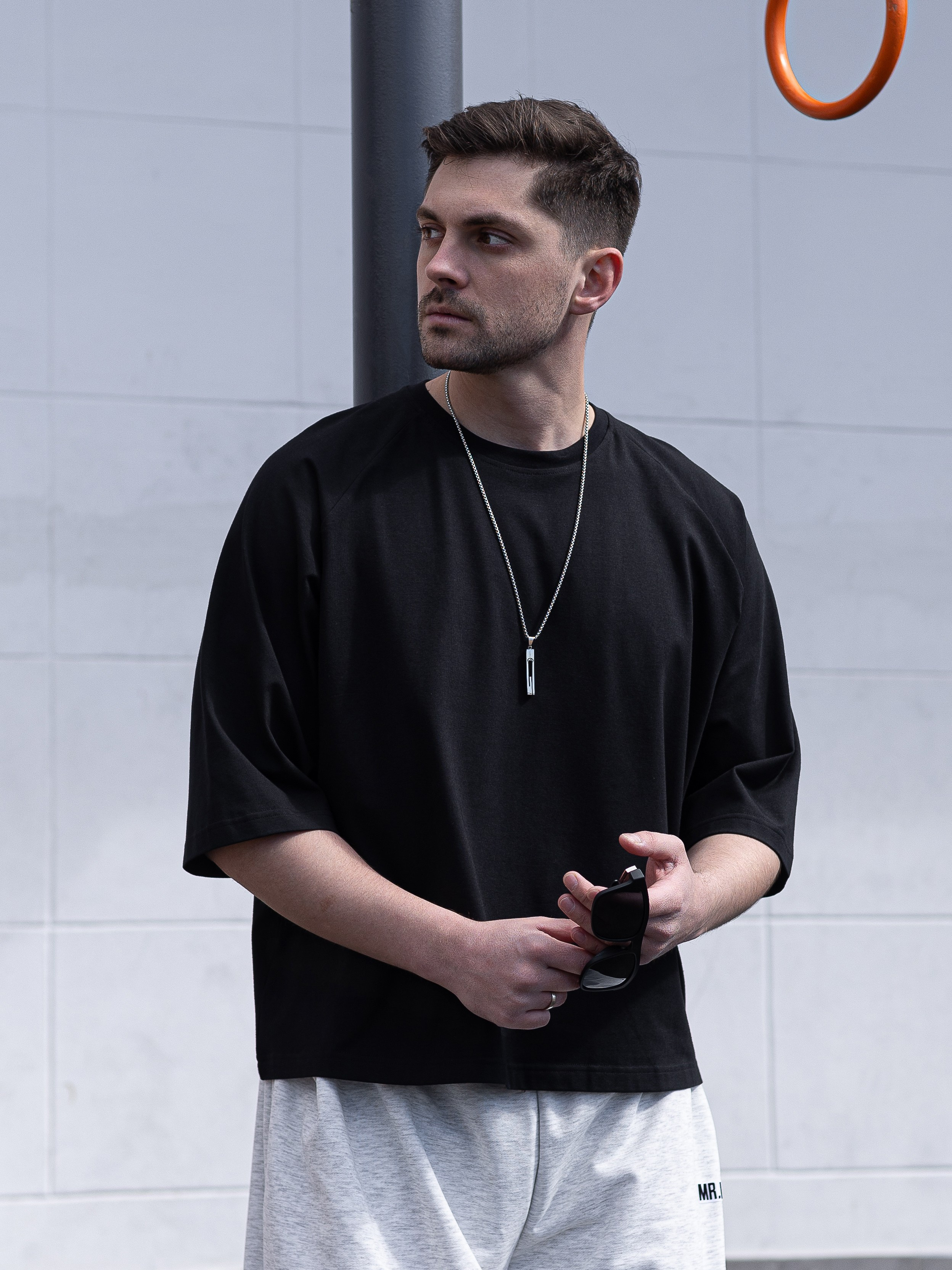 Денис. Стрит съемки для маркетплейсов в Сочи | ИИ контент | fashionprod