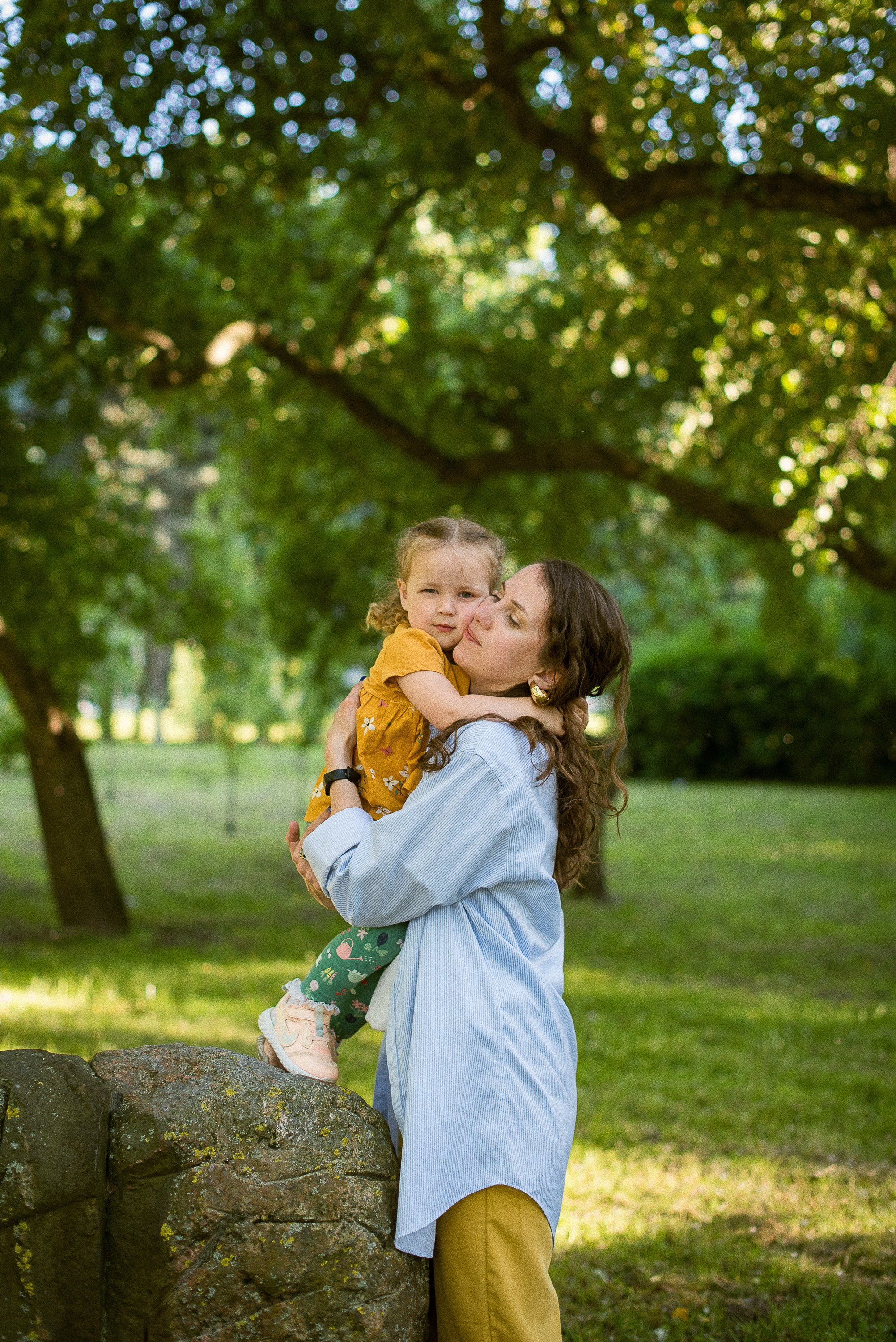 Park Family Walk. Documentary family photography in Barcelona and beyond