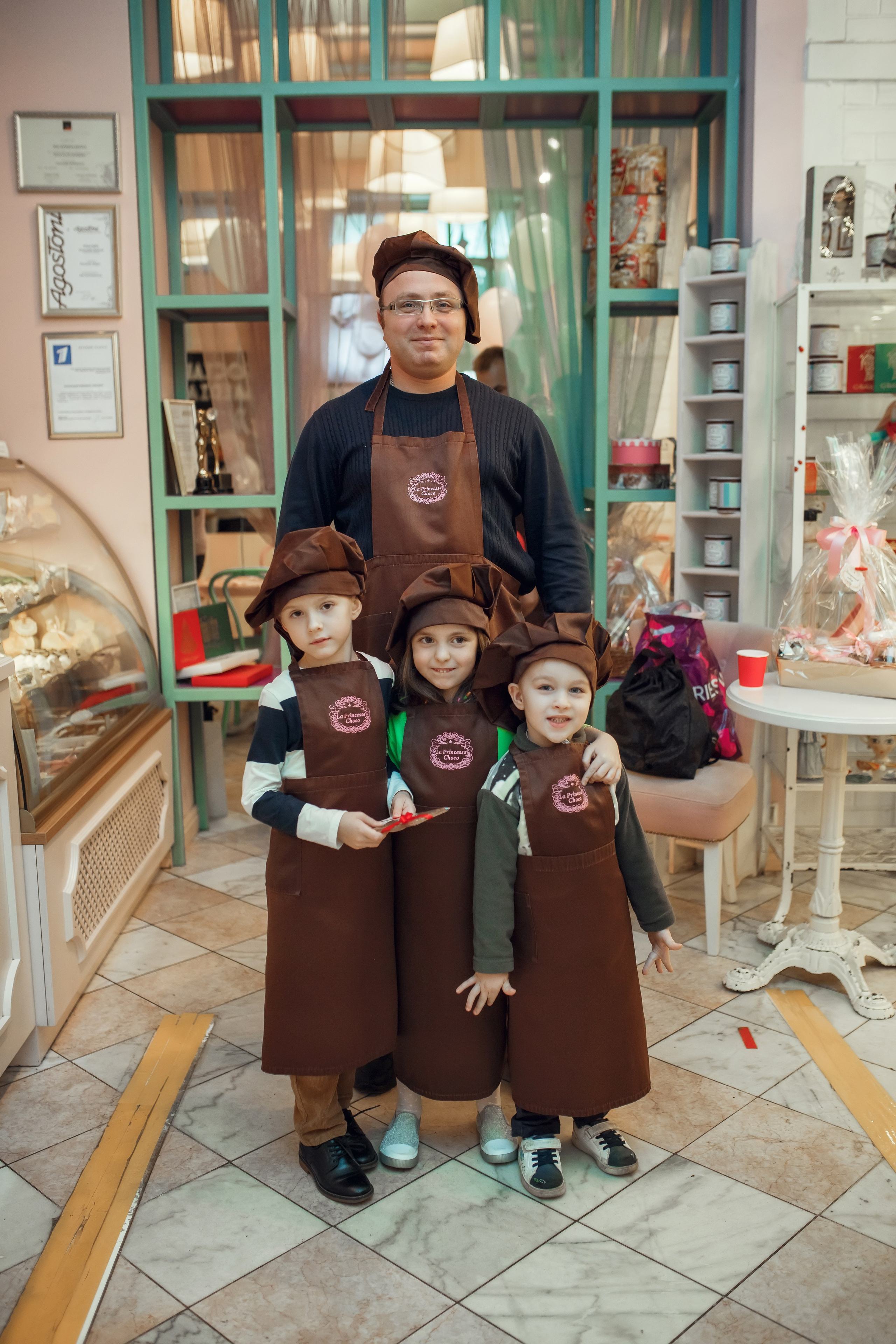 Сонечке 6 лет. Фотограф на Крещение, семейный фотограф в Москве