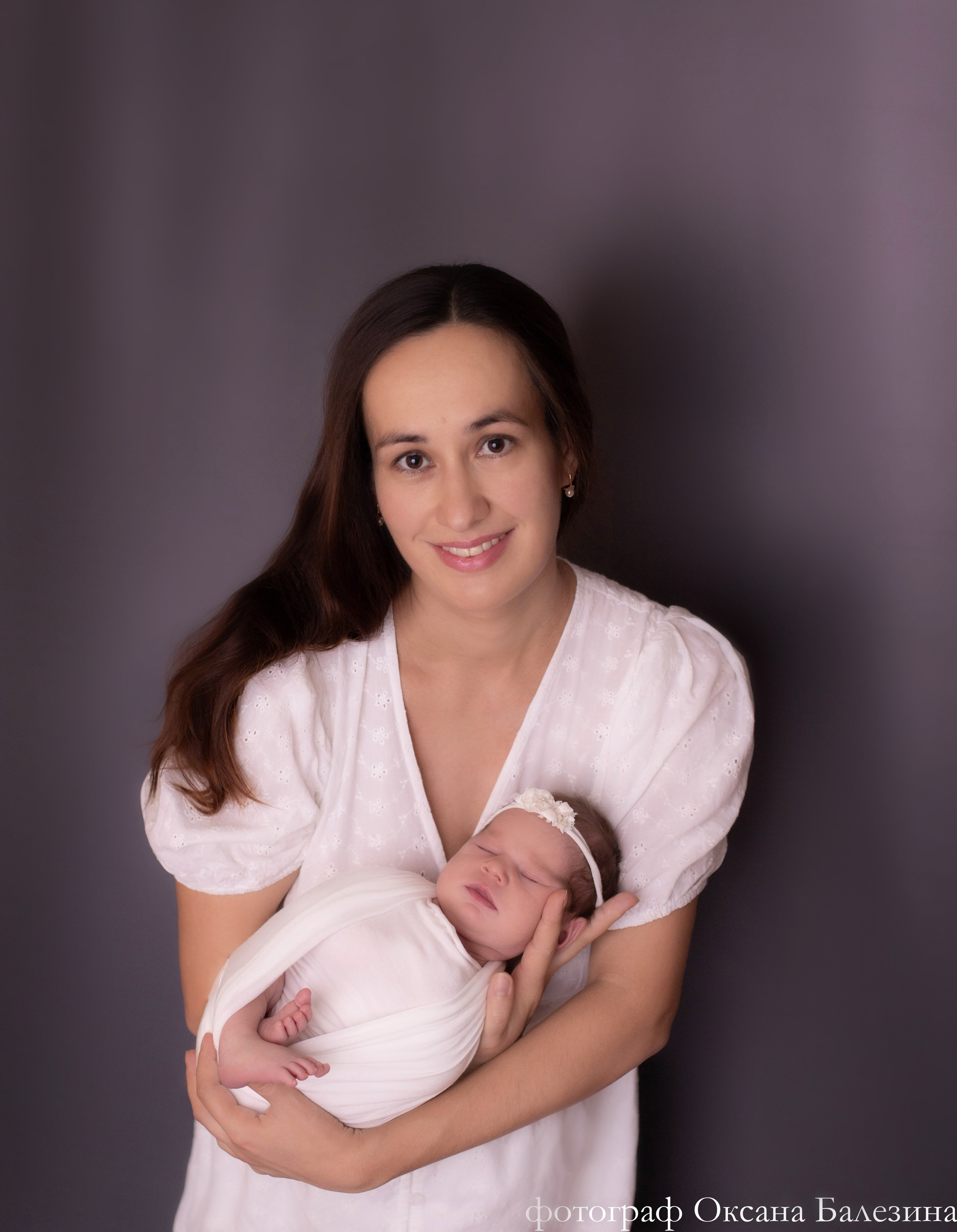 Семейные кадры. Балезина Оксана — фотограф новорожденных