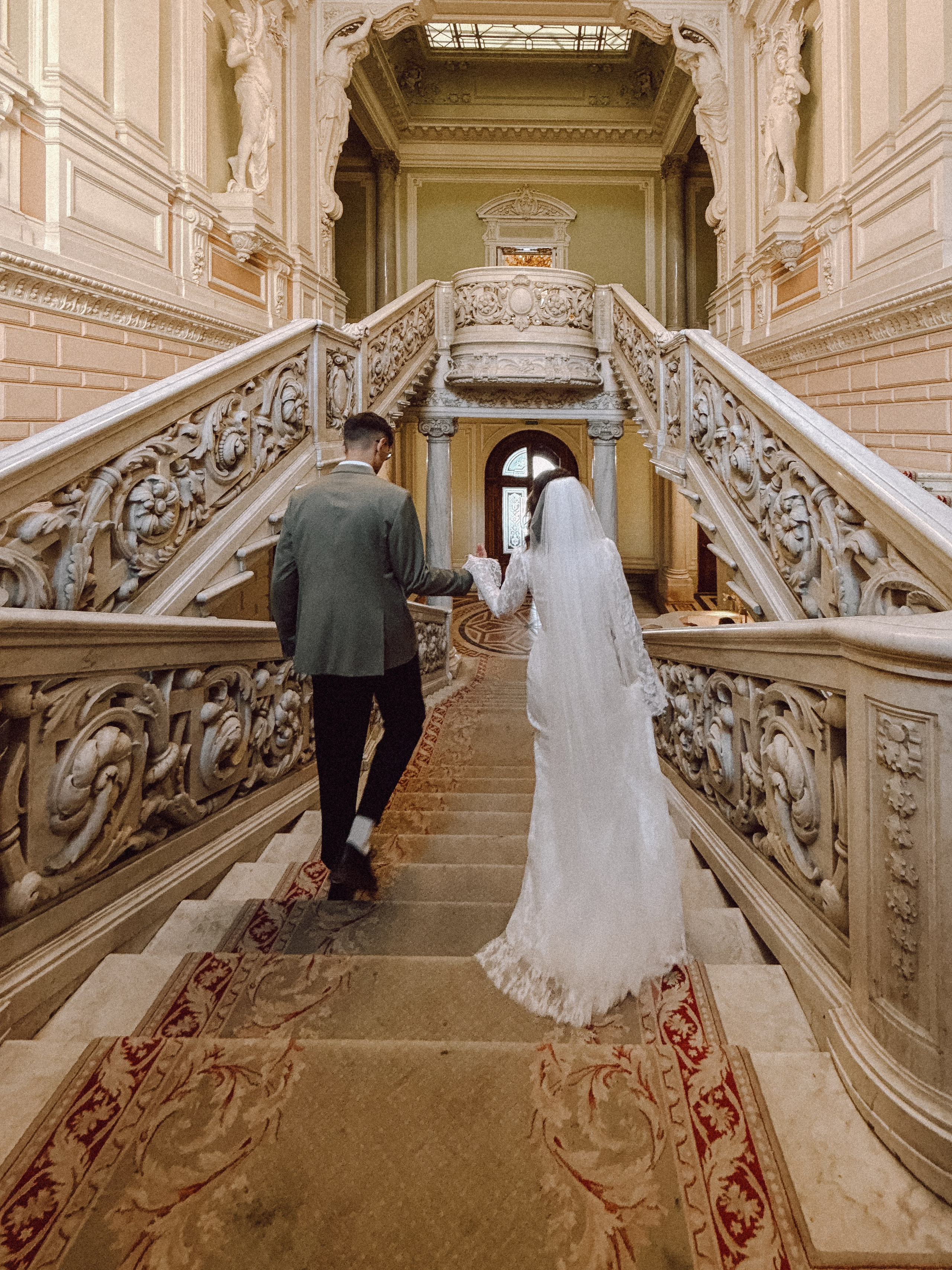 ФОТО НА ТЕЛЕФОН ВО ВРЕМЯ БРАКОСОЧЕТАНИЯ В ПЕРВОМ ДВОРЦЕ И ПРОГУЛКИ. Профессиональный фотограф, Санкт-Петербург — Виктория Богомолова