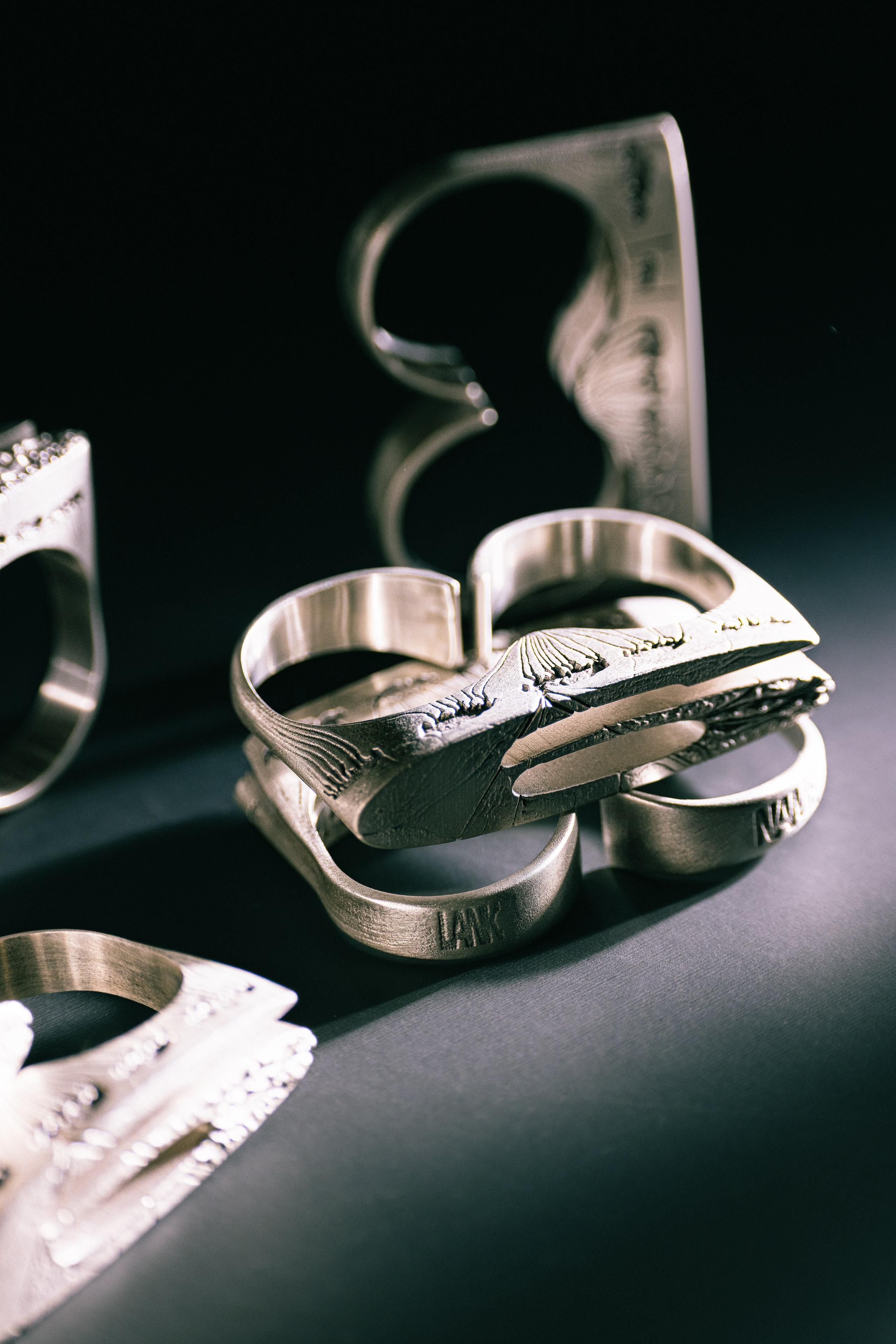 MOZI J х DADDYBATO. Photographer. Producer. Retoucher