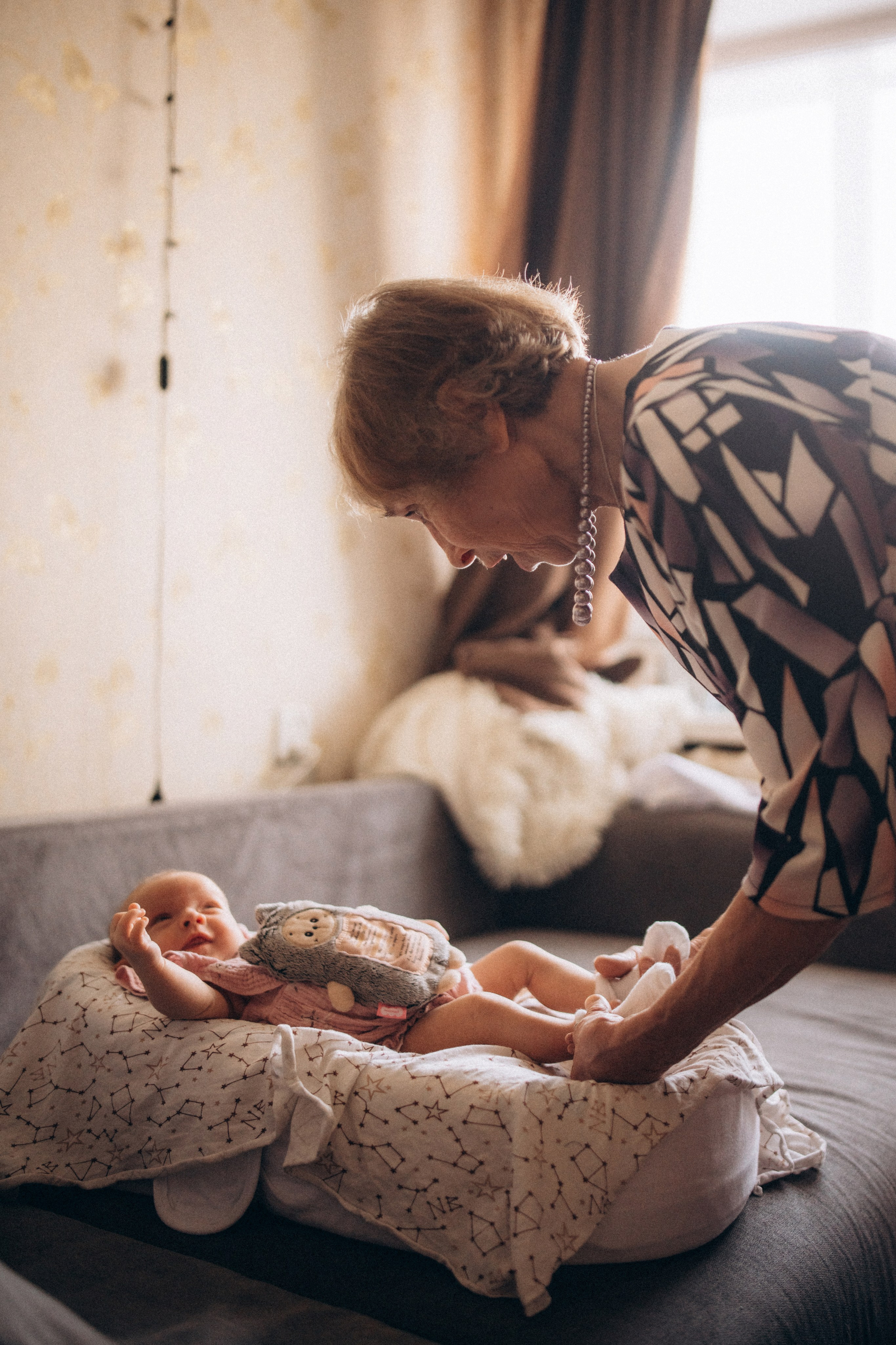 Домашняя история с прабабушкой. Фотограф Юлия Стрыгина