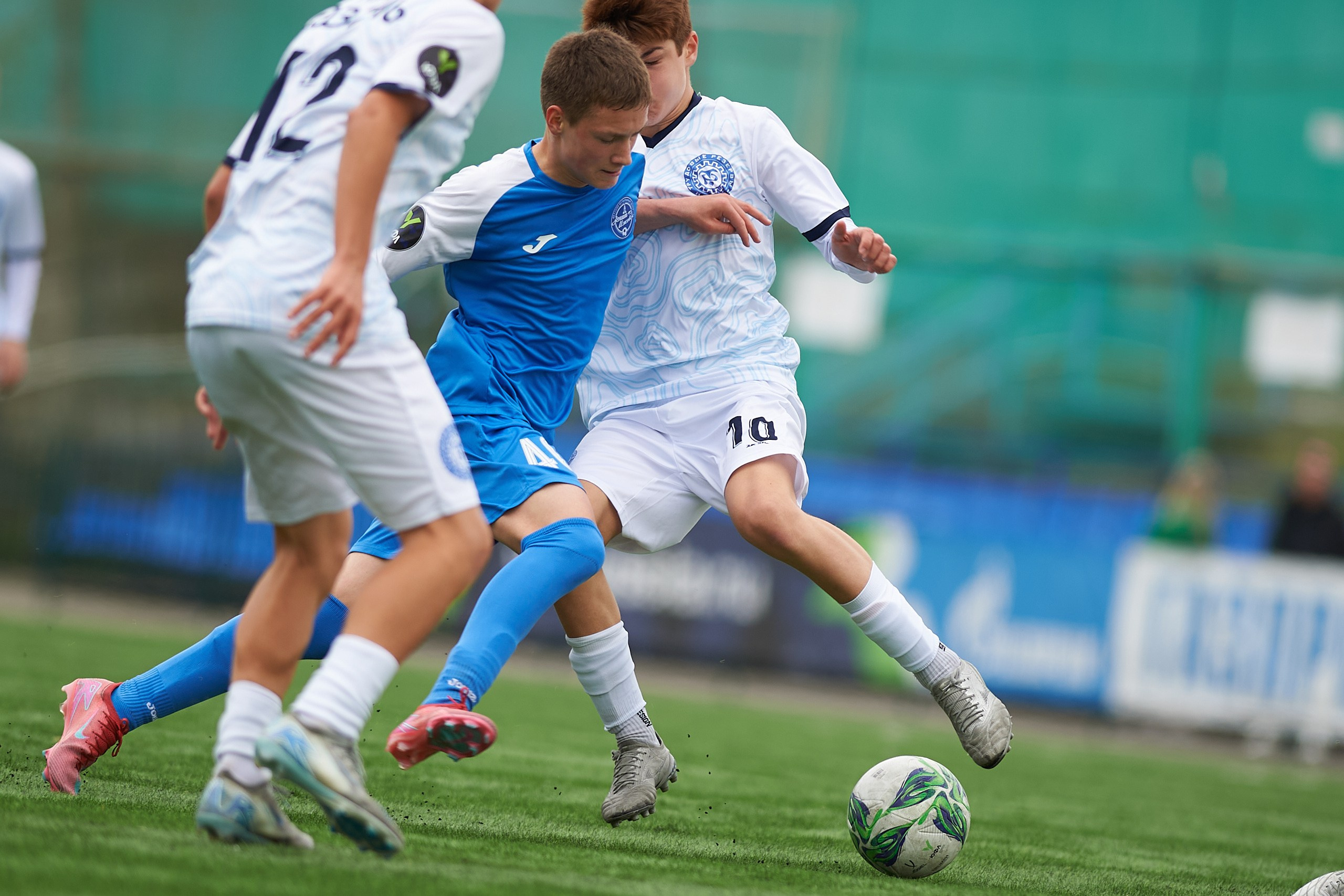 2 тур ЮФЛ Приволжье 2025. «Зенит-Ижевск» — «Трудовые резервы». Спортивный репортажный фотограф в Ижевске Сергей Мерзляков