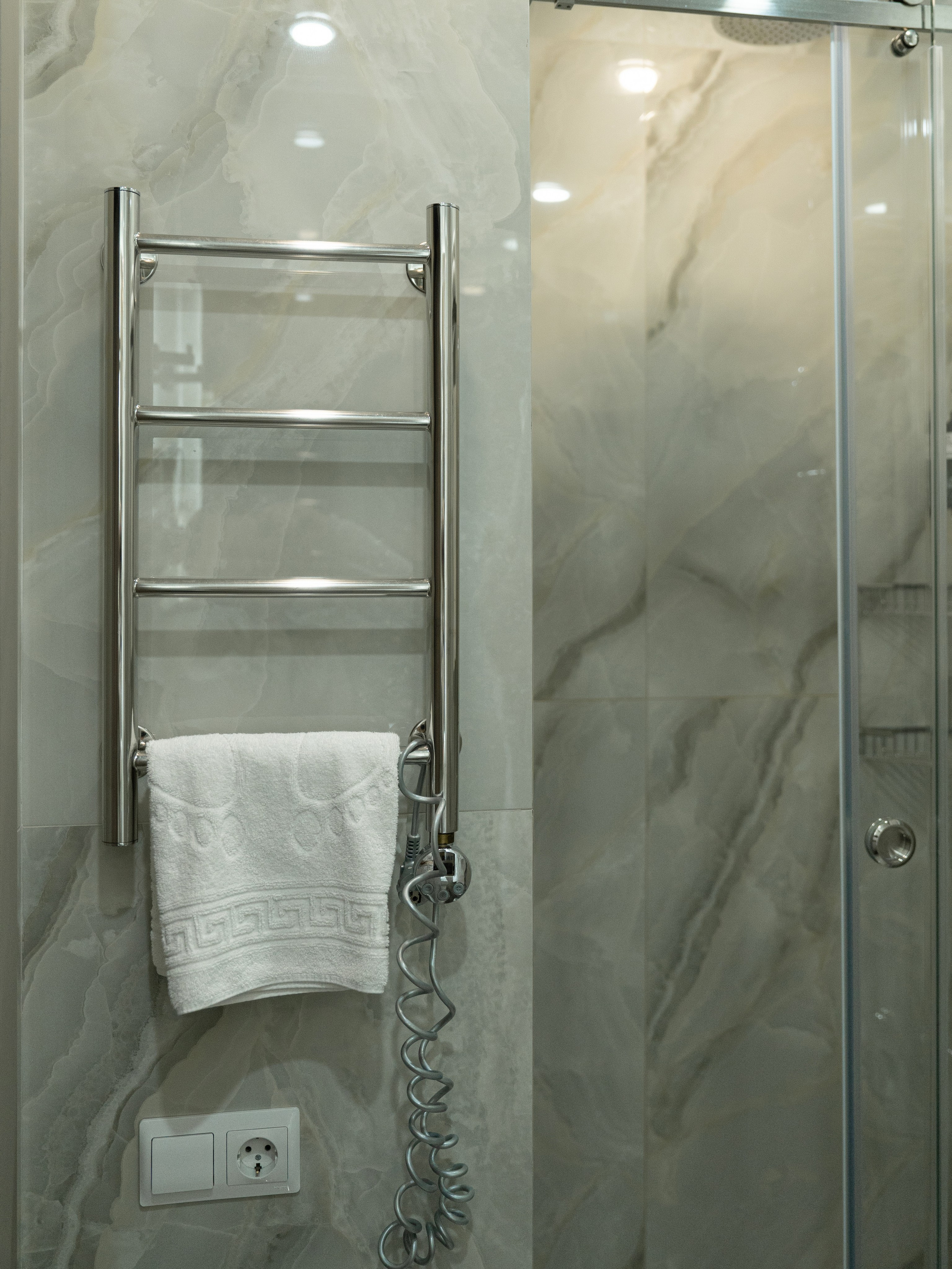 Mirror 4*. Фотограф и видеограф Елена Хмелевская