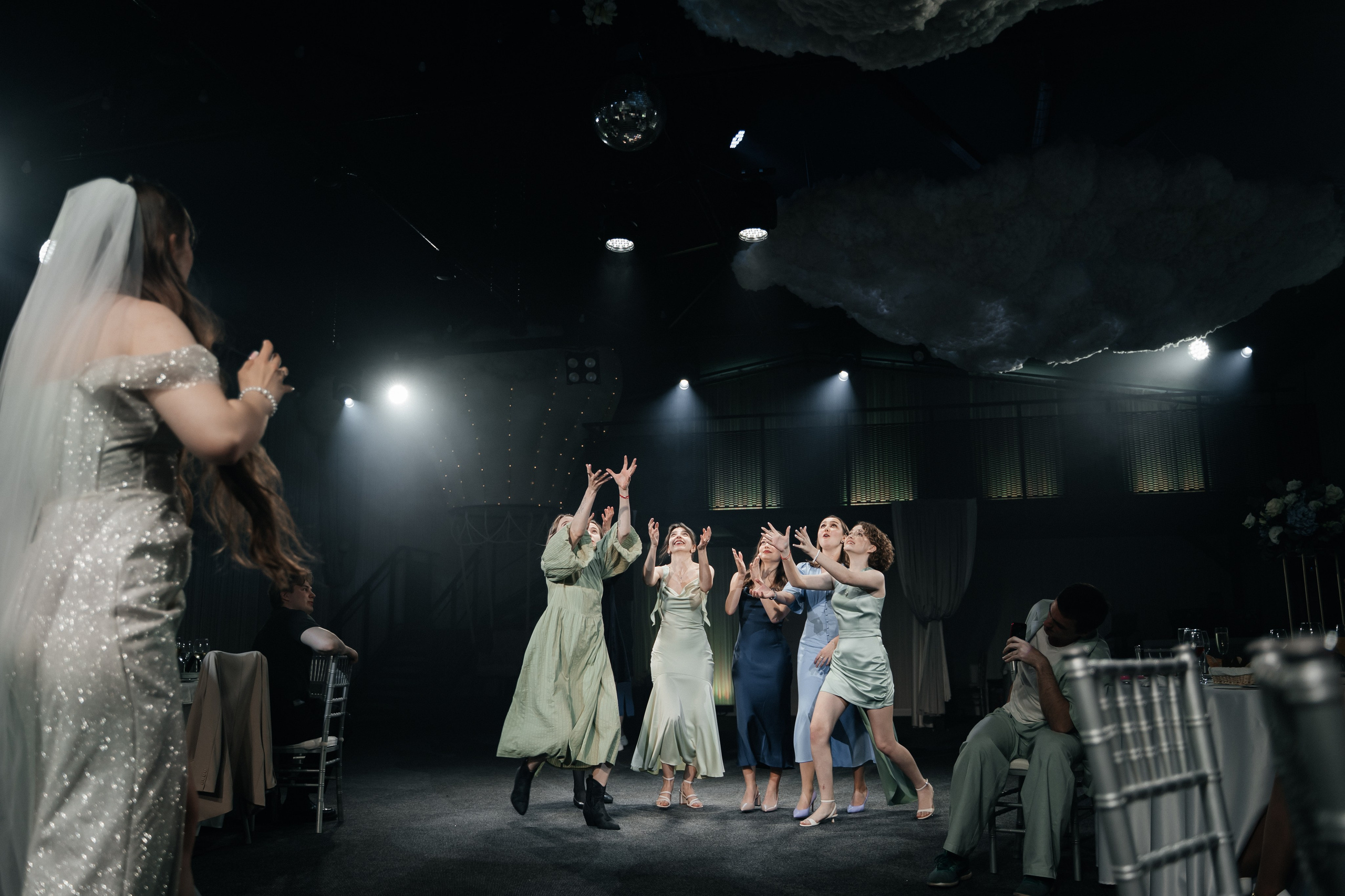 Wedding «Laugh and cry». Свадебные фотограф и видеограф Наталья и Анатолий Новиковы СПб