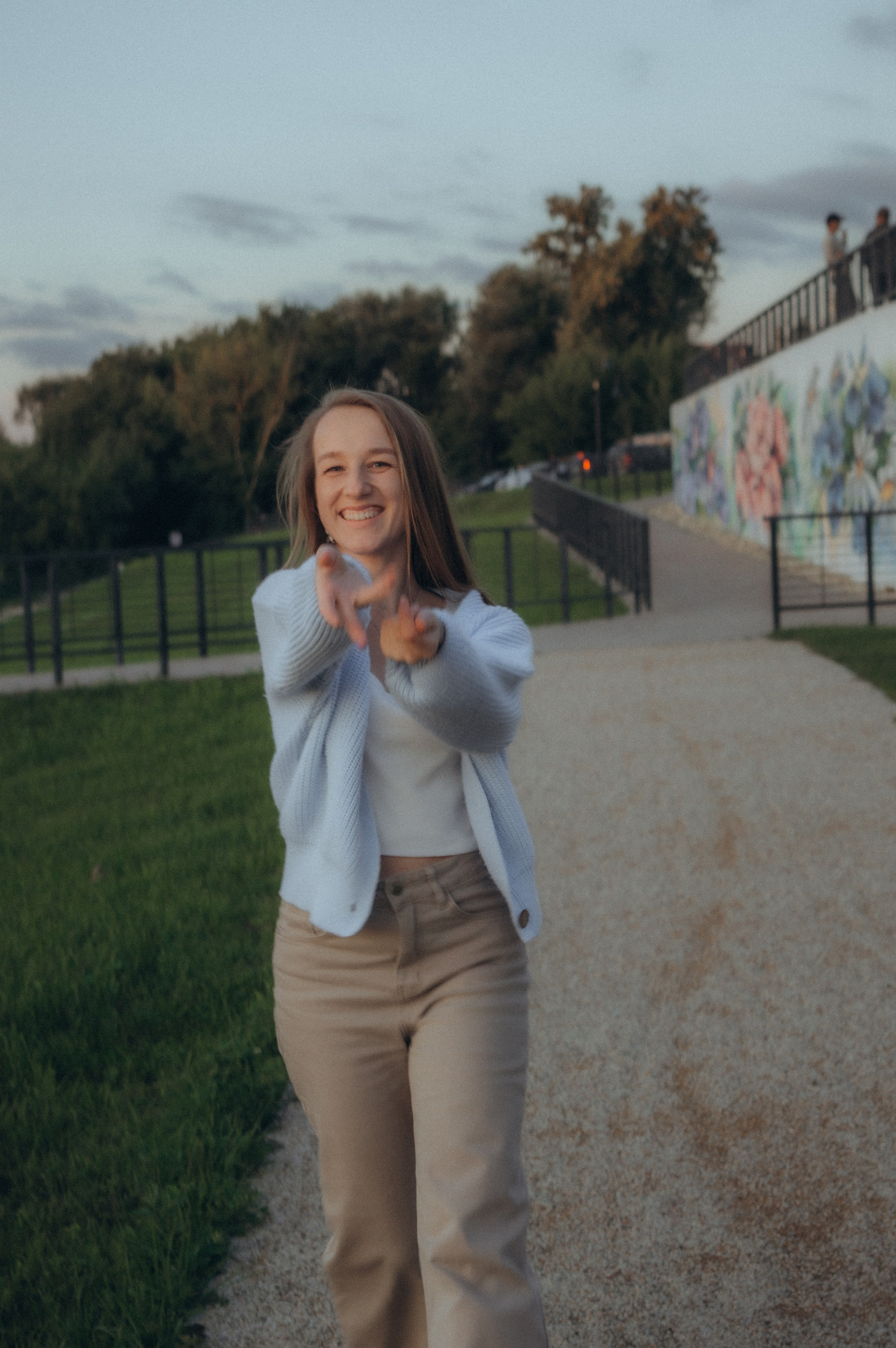 Катя. Индивидуальная фотосессия на набережной. Юлия Левада Семейный и женский фотограф