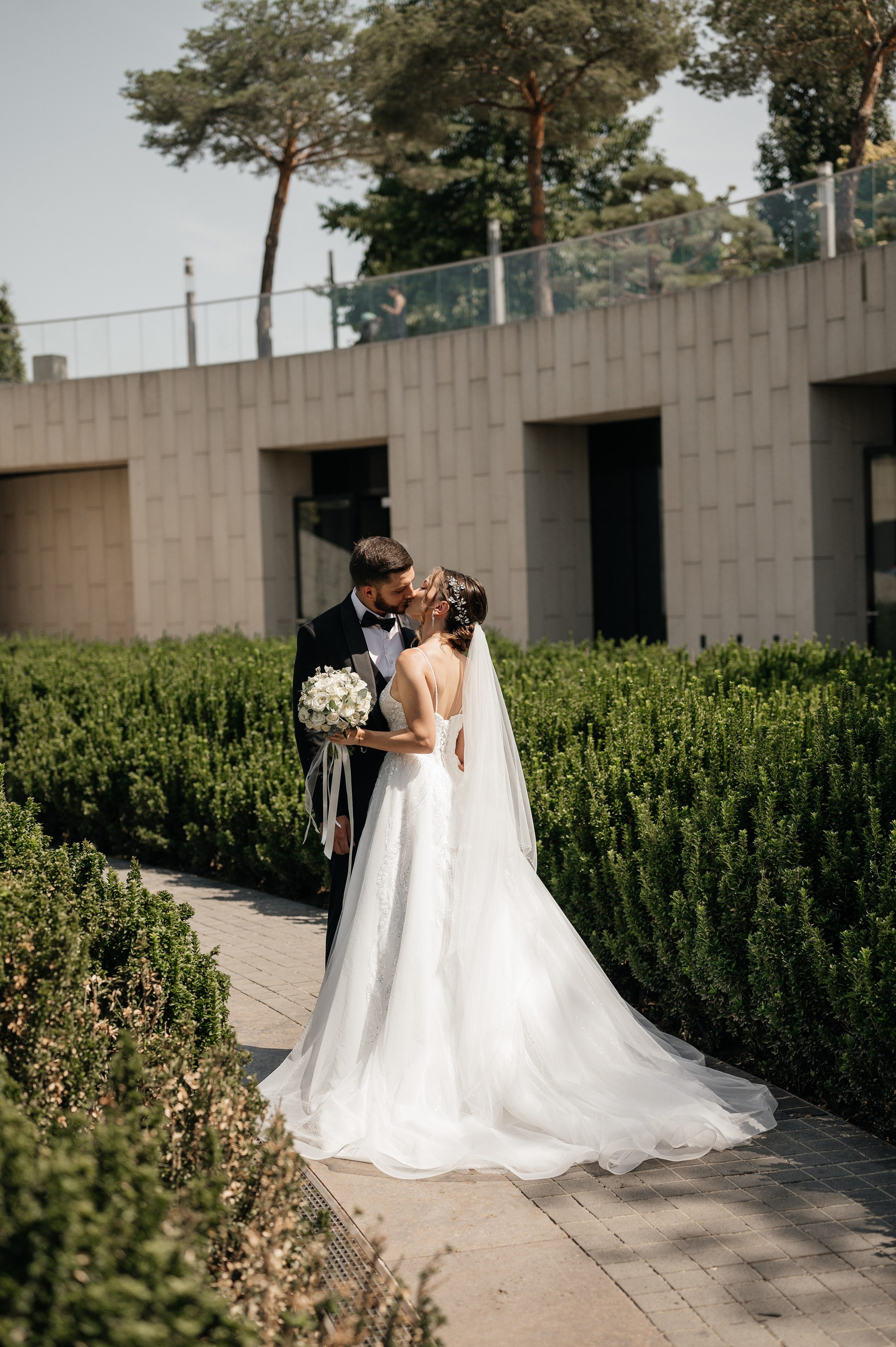 Свадьба (прогулочная съёмка). Свадебный и семейный фотограф в Краснодаре Алина Мельник