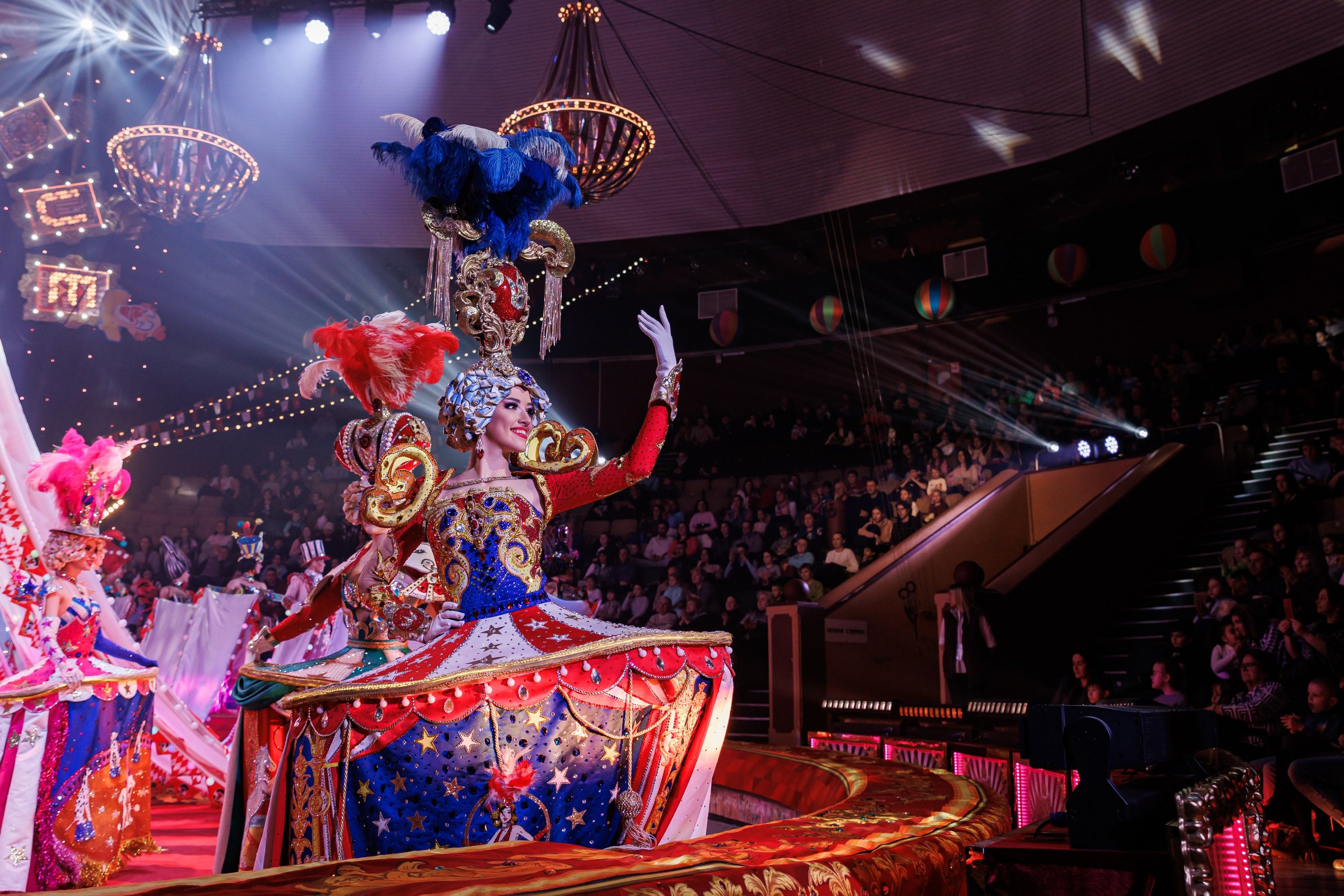 BURLESQUE. Андрей Черёмушкин | Репортажный Фотограф в Хабаровске