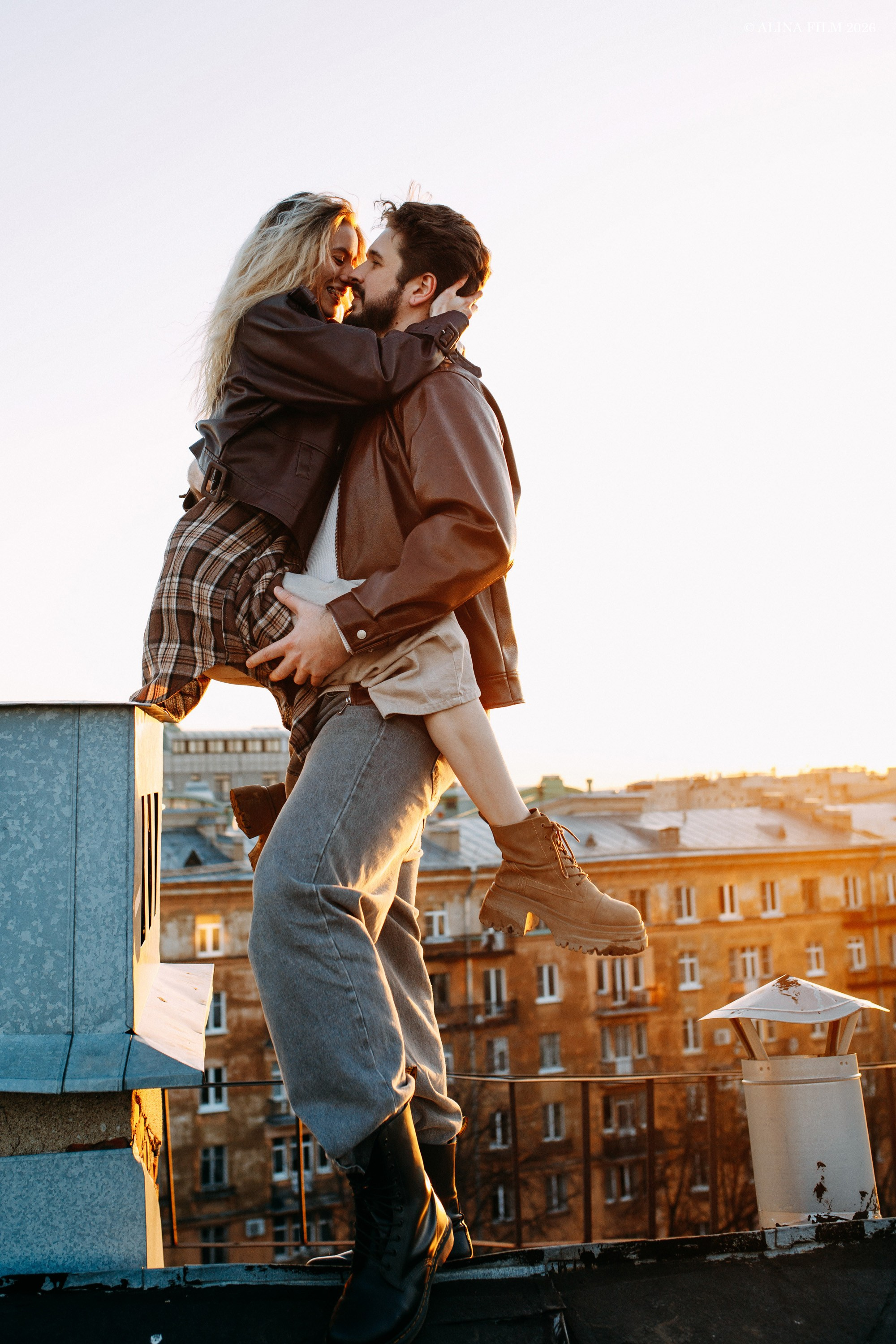 Фотосессия на крыше у Петропавловской крепости. Фотограф в Санкт-Петербурге Alina Film