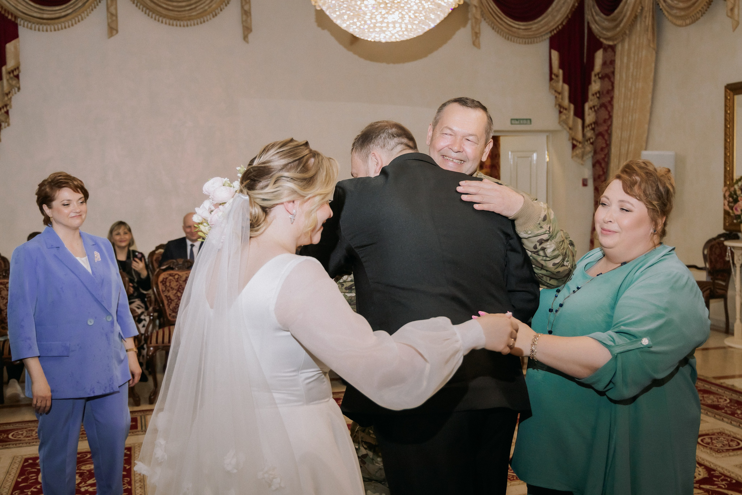 Анастасия и Сергей. Свадебная прогулка. Свадебная фотография. Арина Рубах