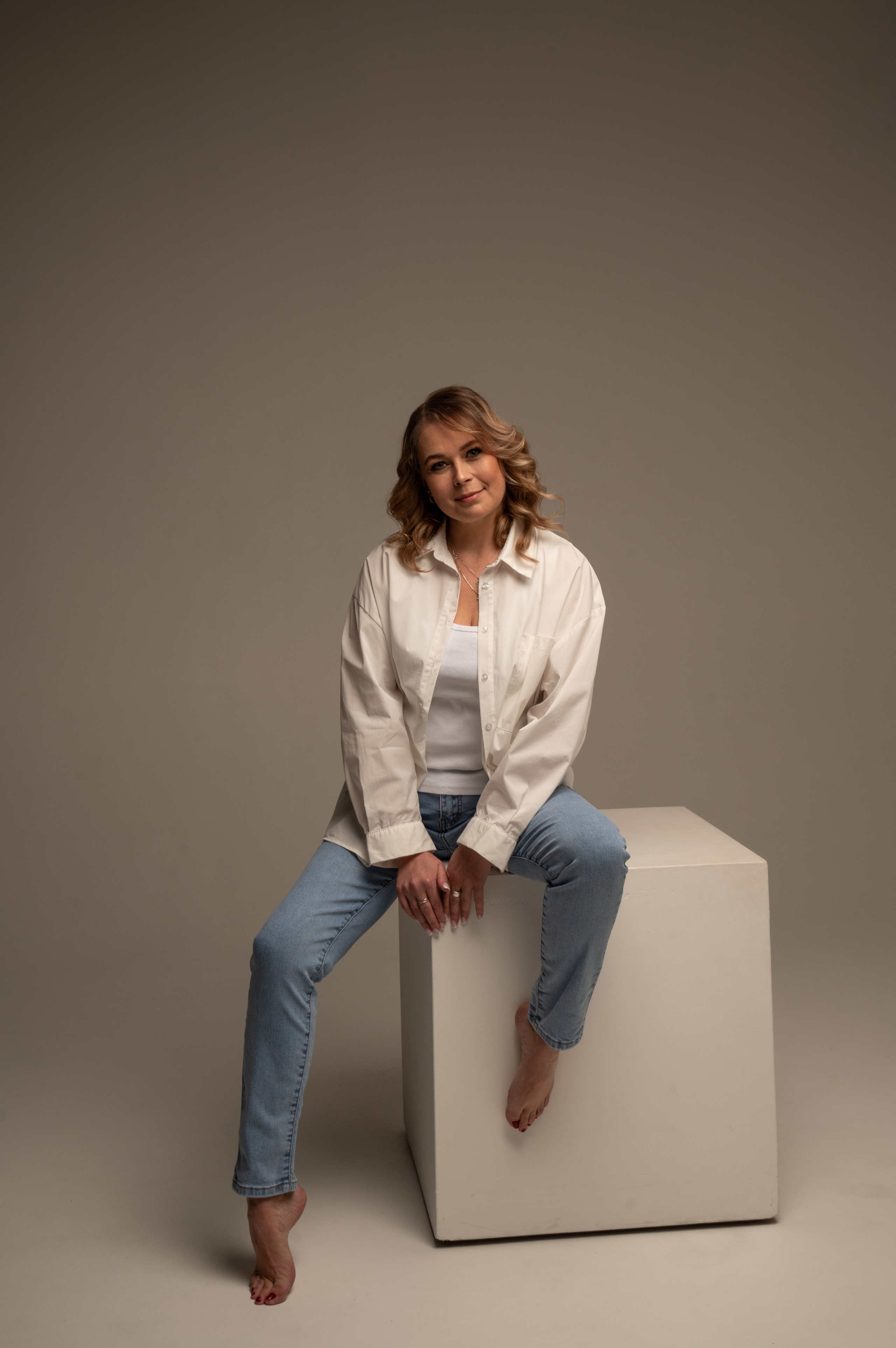 Студийная женская фотосессия в Питере. Женский фотограф Санкт-Петербург Александра Колий