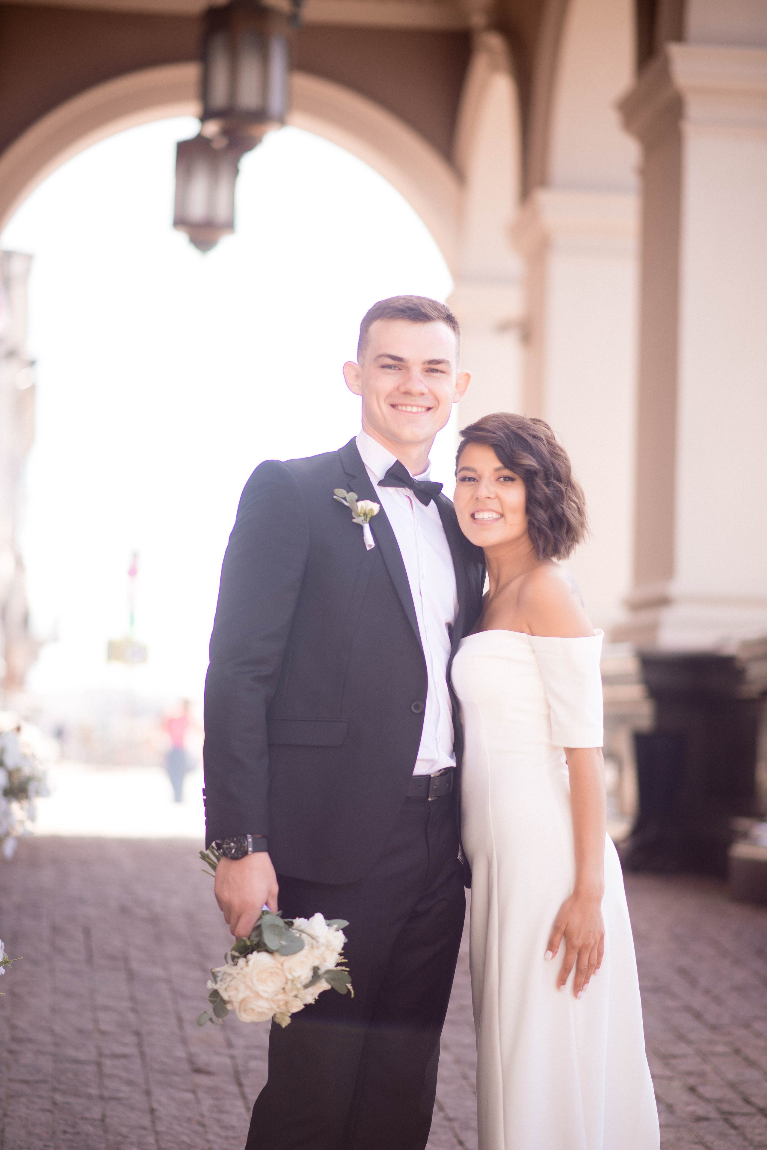 Айгуль и Юрий. Главная