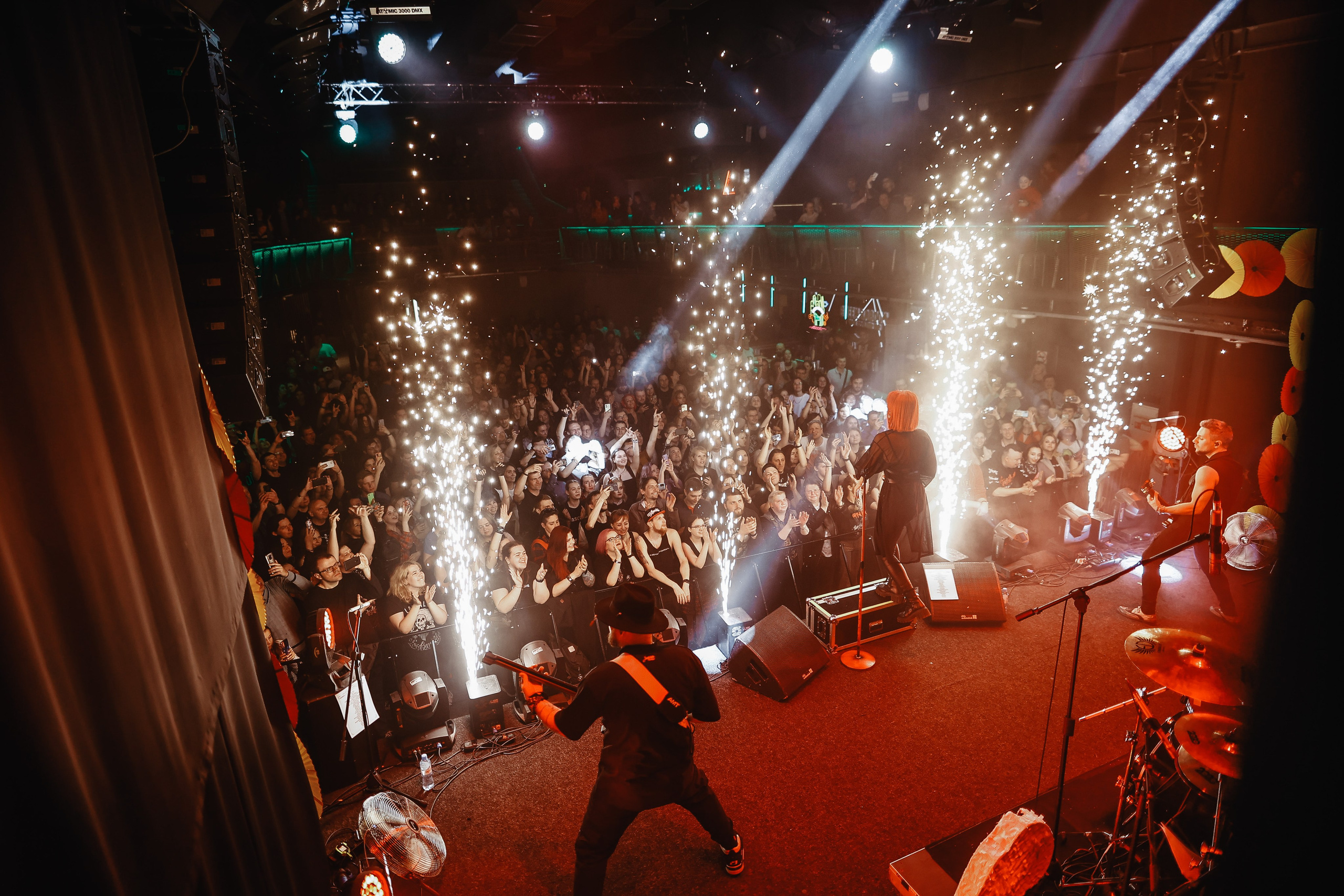 LASCALA. PIÑATA PARTY @УРБАН