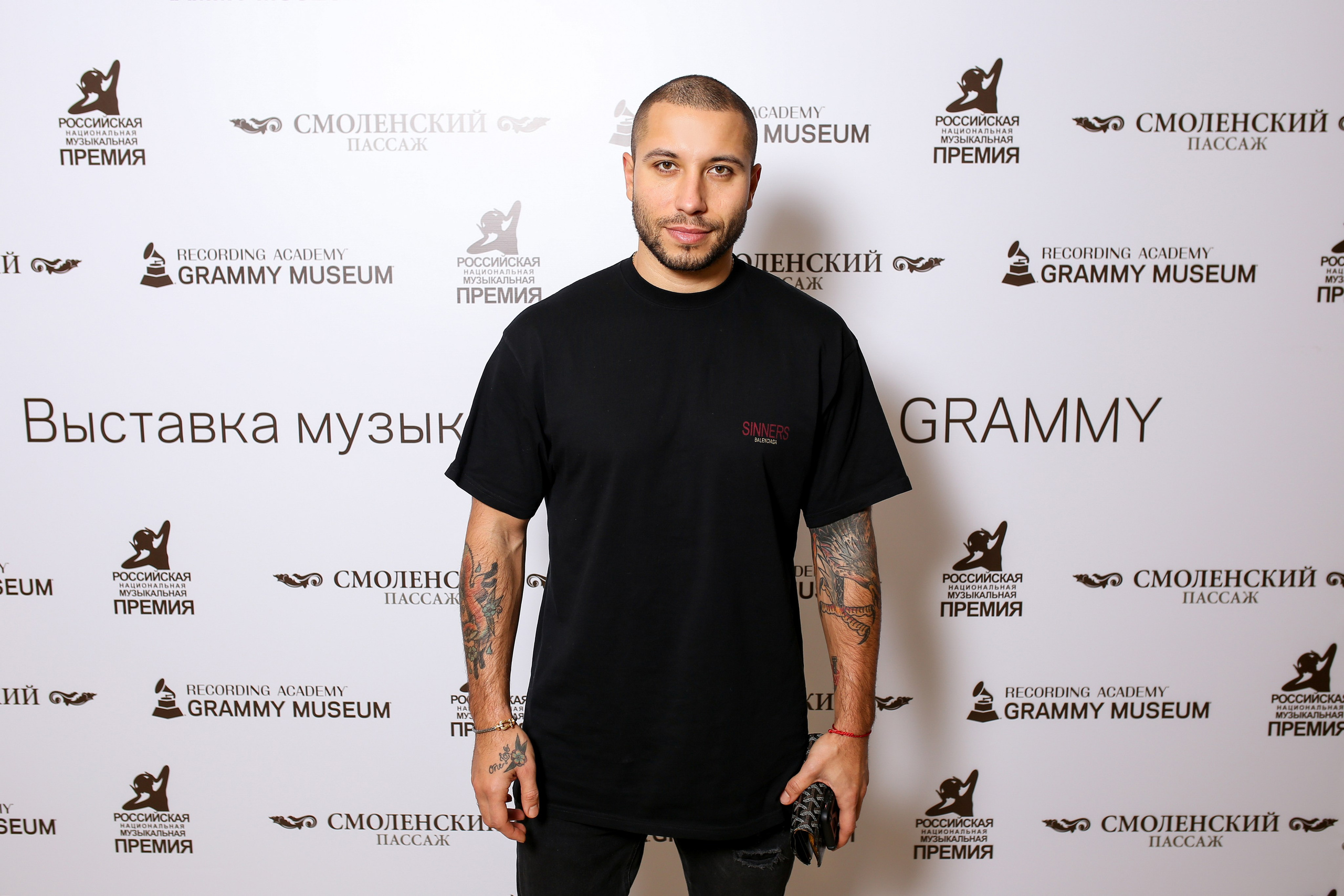 Репортажная съёмка для инфобизнеса и премьеры | Видео и фото контент | ZPROD. Фото и видеосъемка | продакшн студия ZPROD