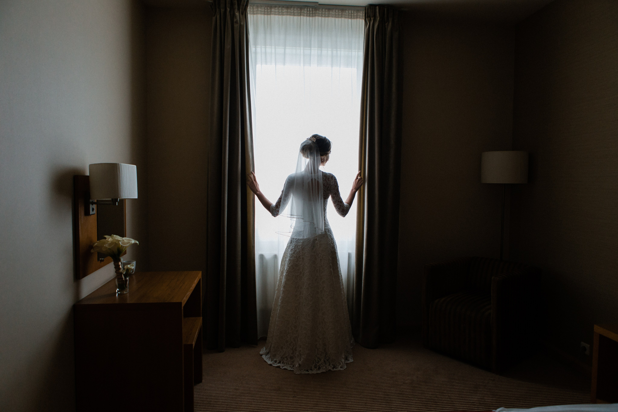 Свадебная фотосессия Сергея и Елены. Наш свадебный день. Видеосъемка и фотосъемка свадеб. Фотограф и оператор на свадьбу. Видеосъемка подкастов, собственная видео-фотостудии. Предметная фотосъемка