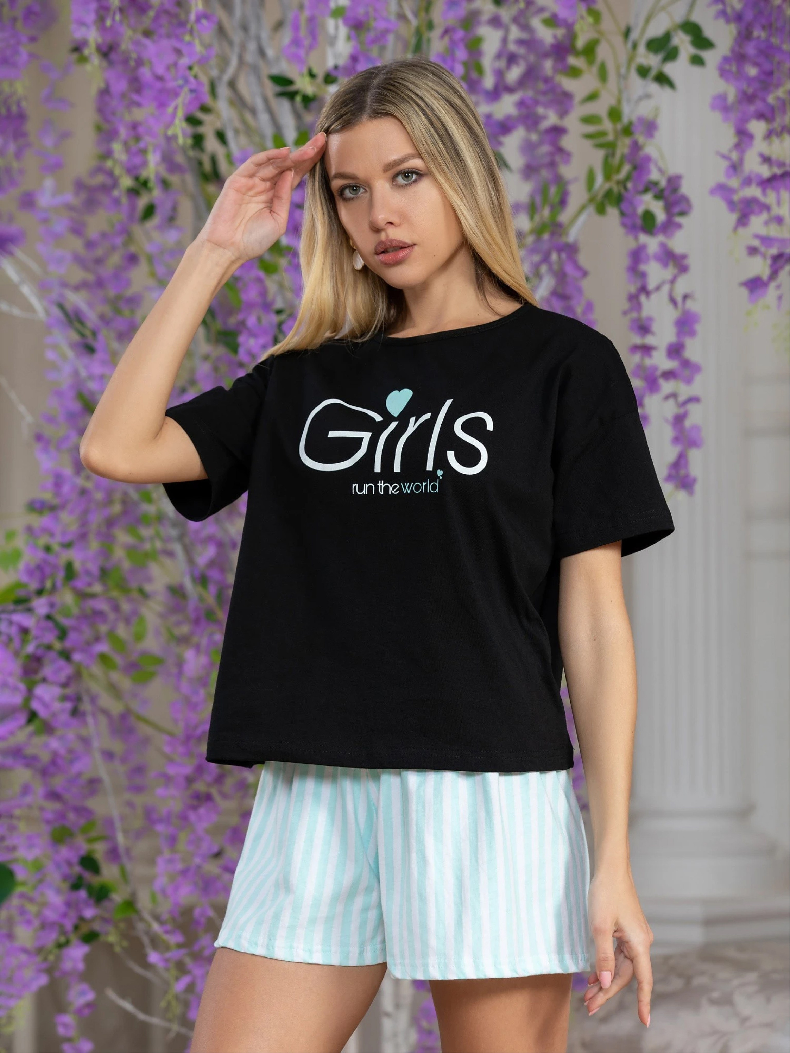 Одежда. Видеосъемка и фотосъемка свадеб. Фотограф и оператор на свадьбу. Видеосъемка подкастов, собственная видео-фотостудии. Предметная фотосъемка