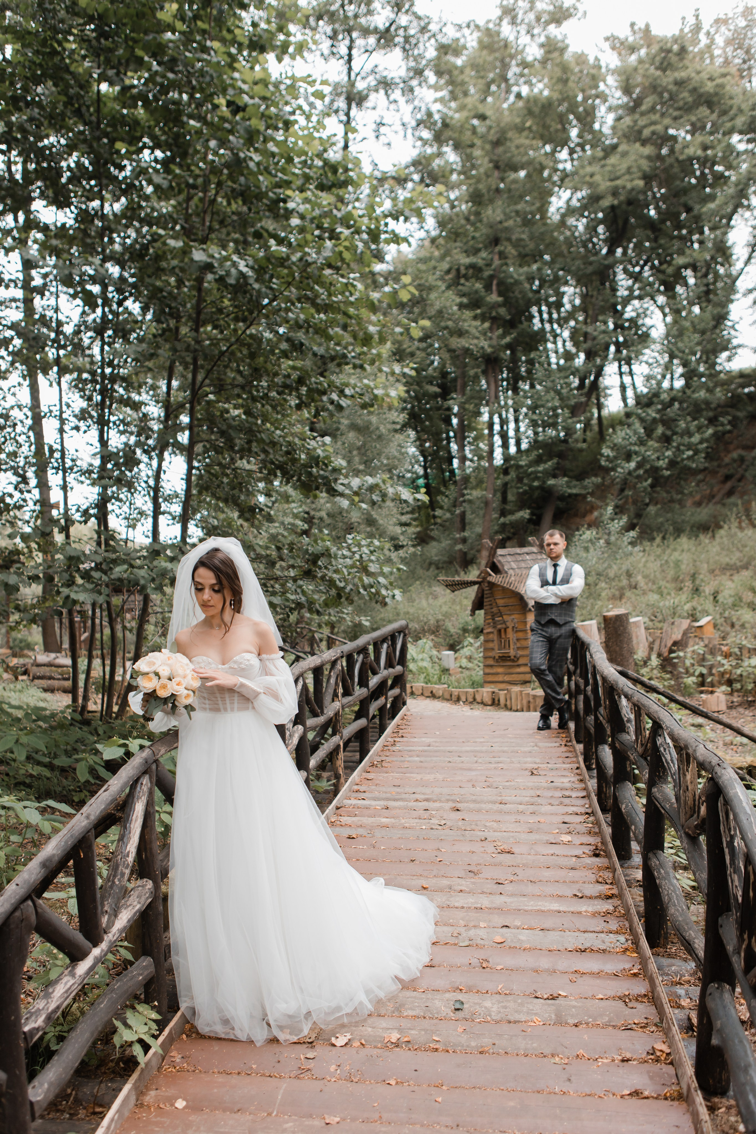 Свадебная фотосессия Сергея и Татьяны. Наша свадебная сказка. Видеосъемка и фотосъемка свадеб. Фотограф и оператор на свадьбу. Видеосъемка подкастов, собственная видео-фотостудии. Предметная фотосъемка