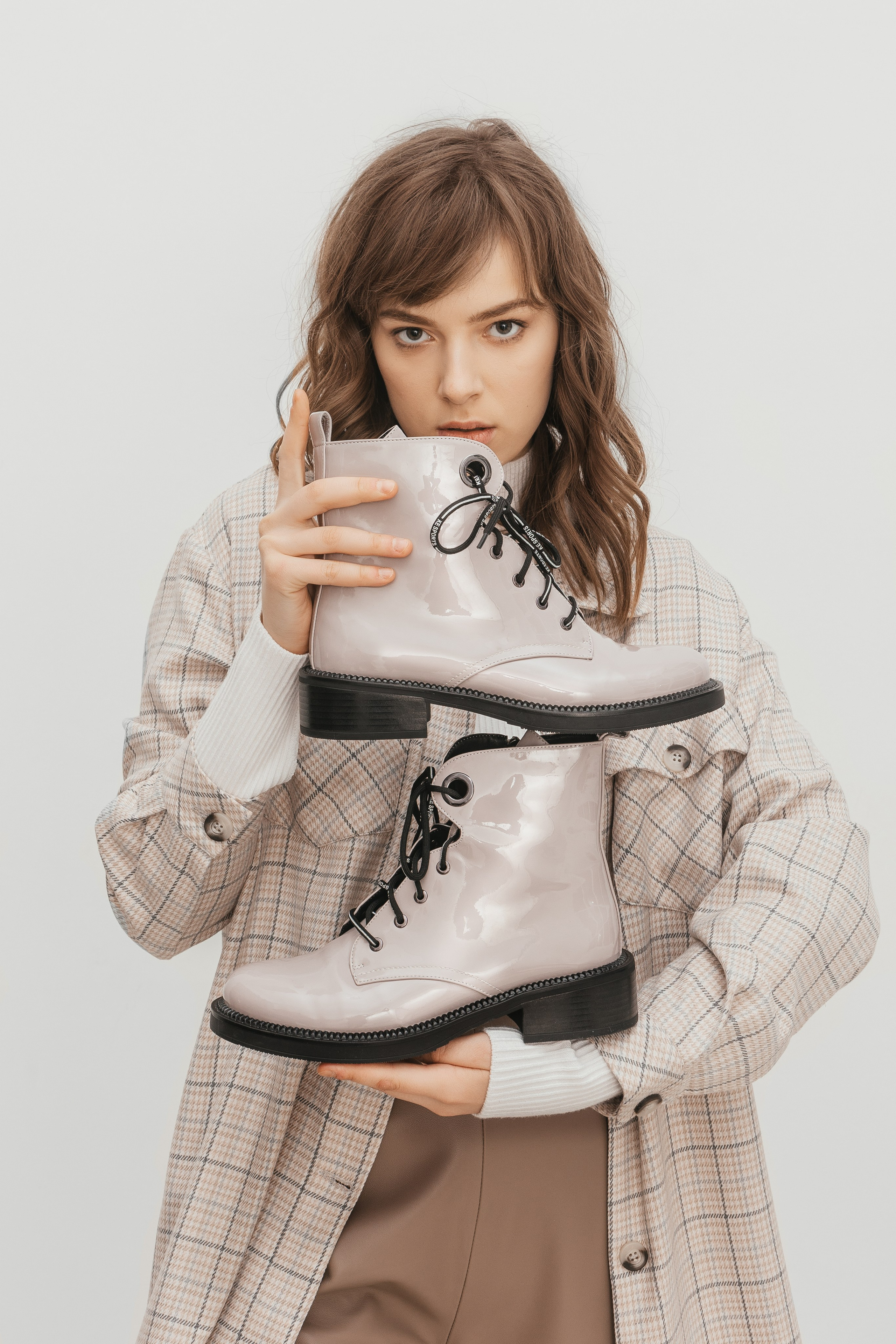 Одежда — модели. Съемка в фотостудии для маркетплейсов. Топ-фотограф