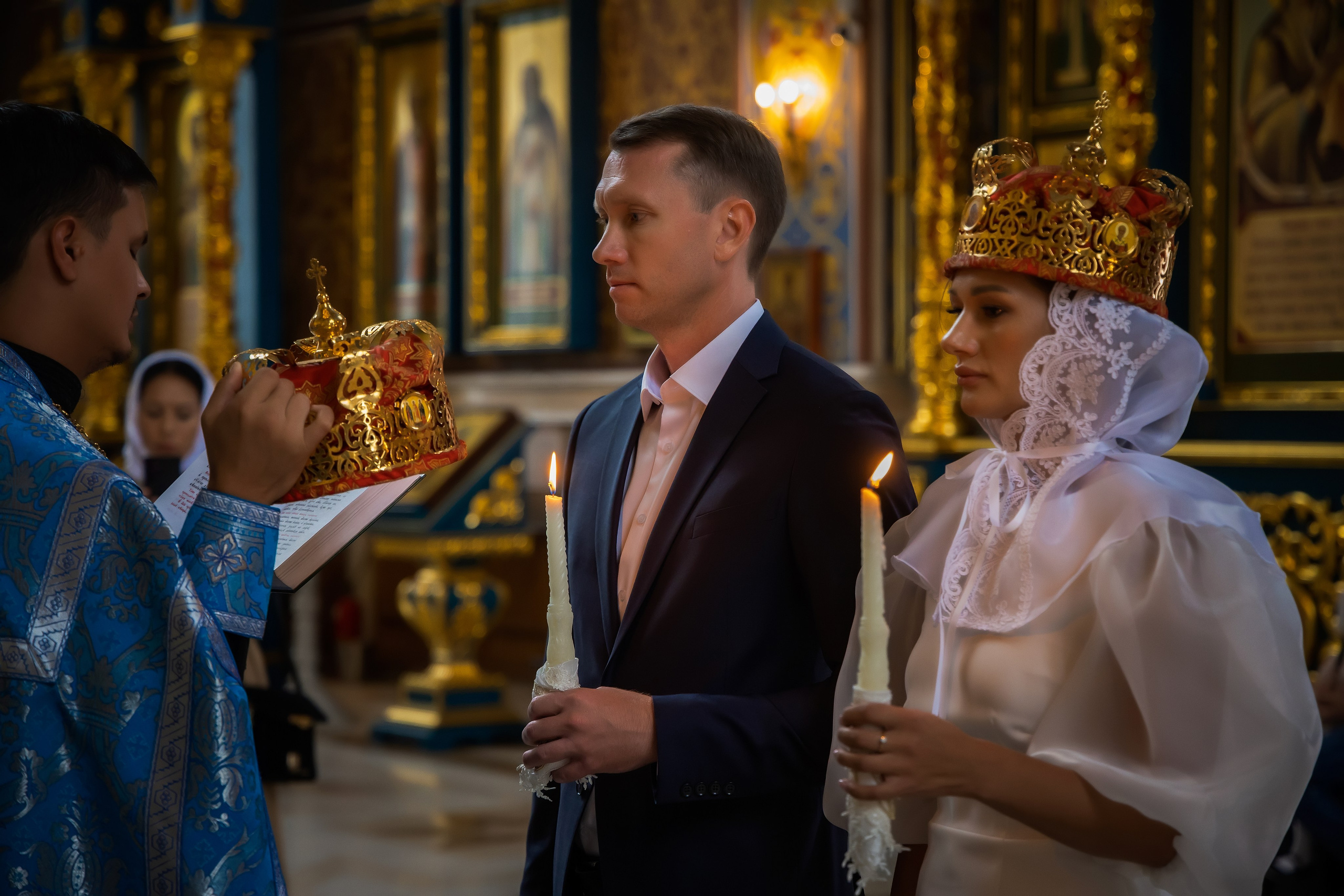 В Храме. Семейный и Свадебный фотограф в Астане Александр Астапов