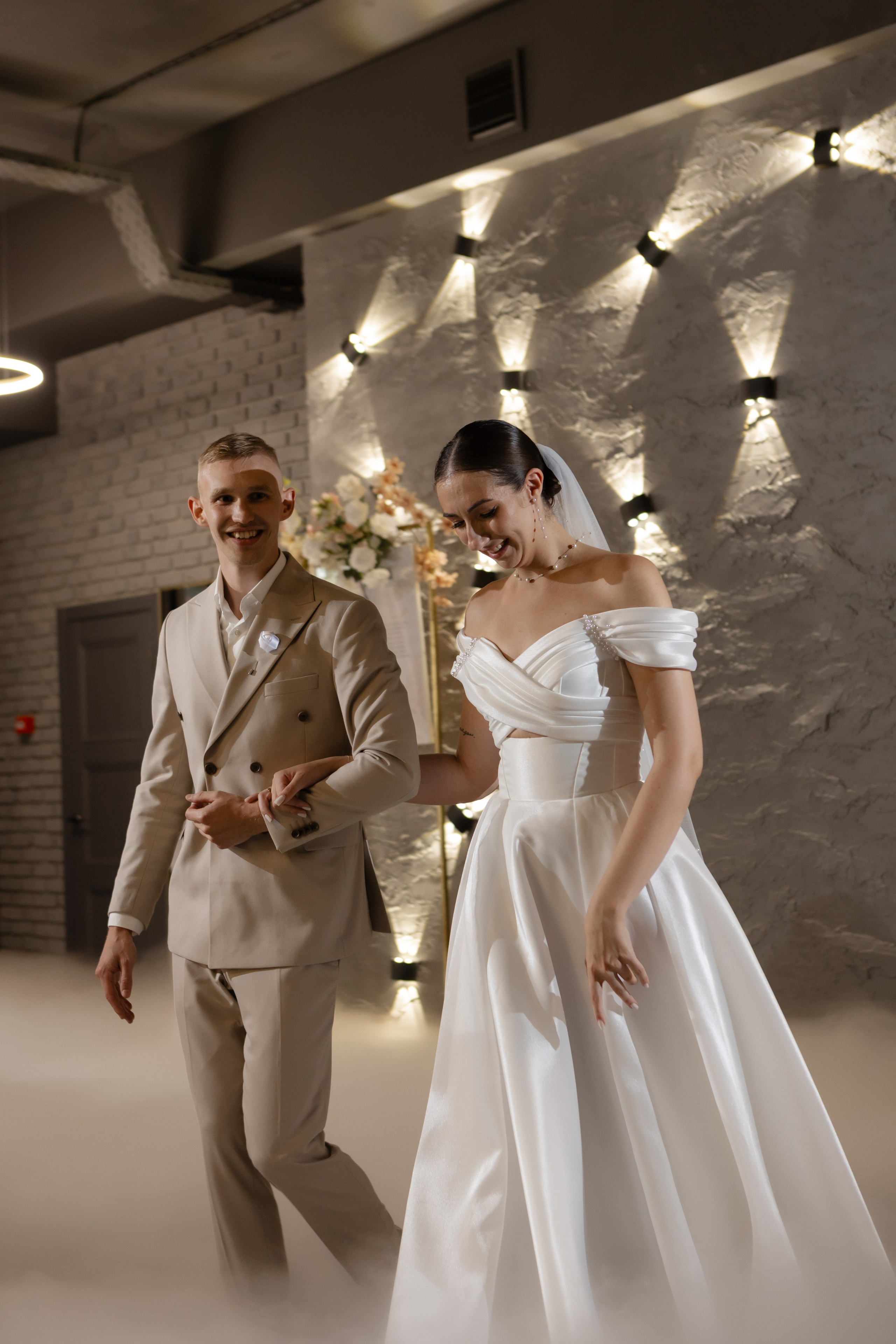 Вика и Валентин. Главная