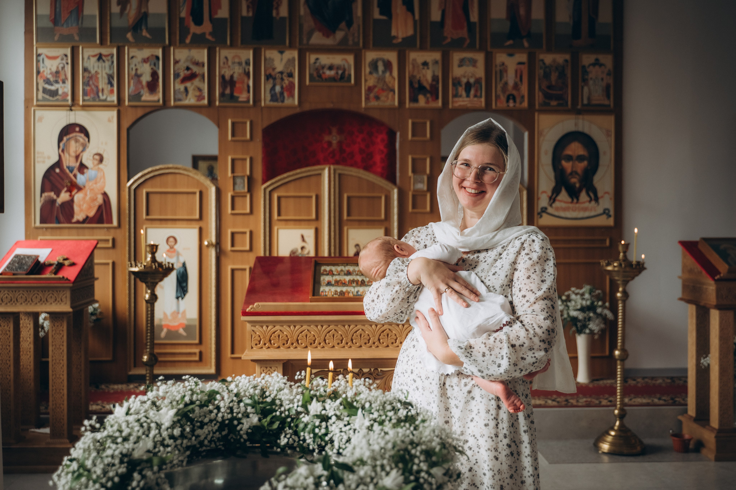 Крещение Ромы (Приход храма святой Равноапостольной княгини Ольги). Семейный фотограф в Минске Дарья Дреко