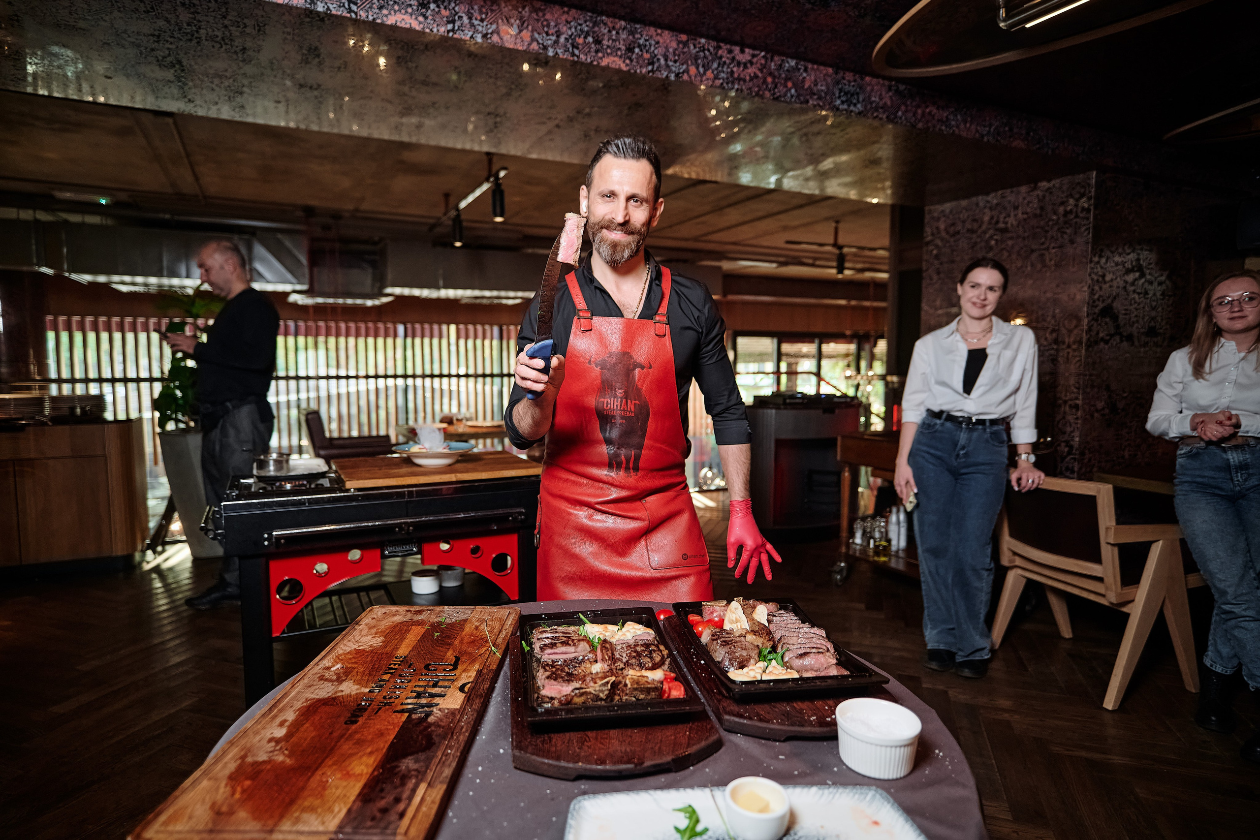 Фотограф на мероприятие. Light Media — креативный видеопродакшн