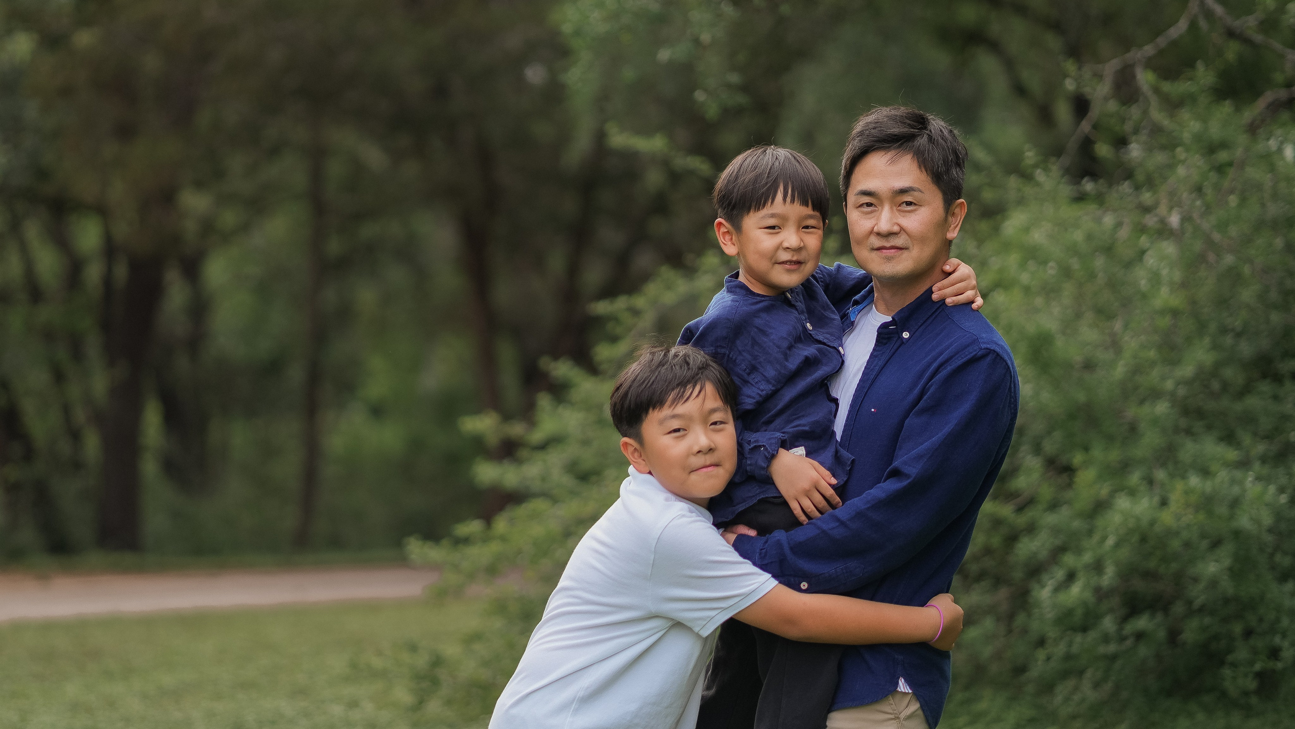 Family photography in Austin, TX | Unposed, playful & full of life | Anny Smirnova