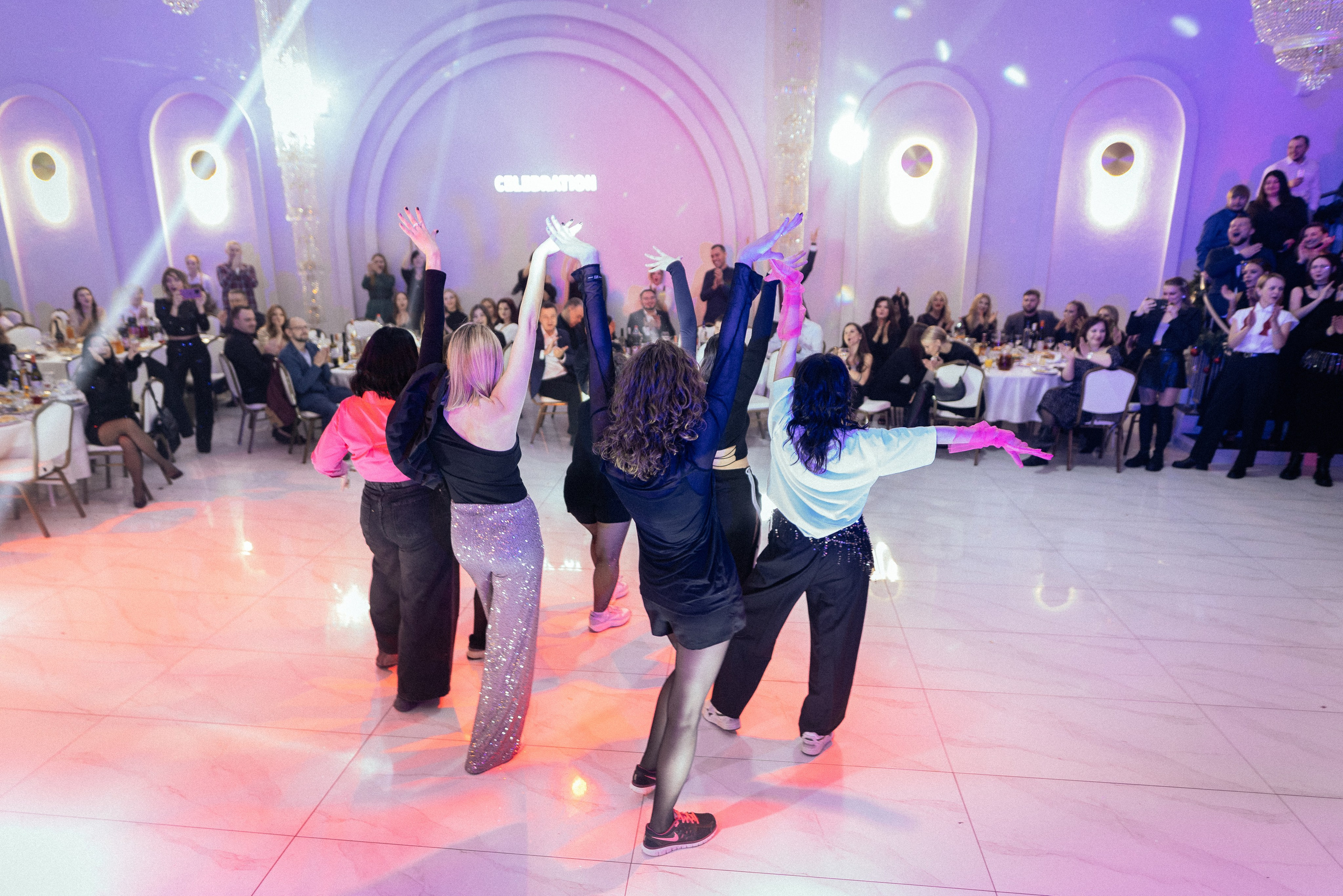 Новогодний корпоратив. Репортажный фотограф в Новосибирске. Алексей Гриценко