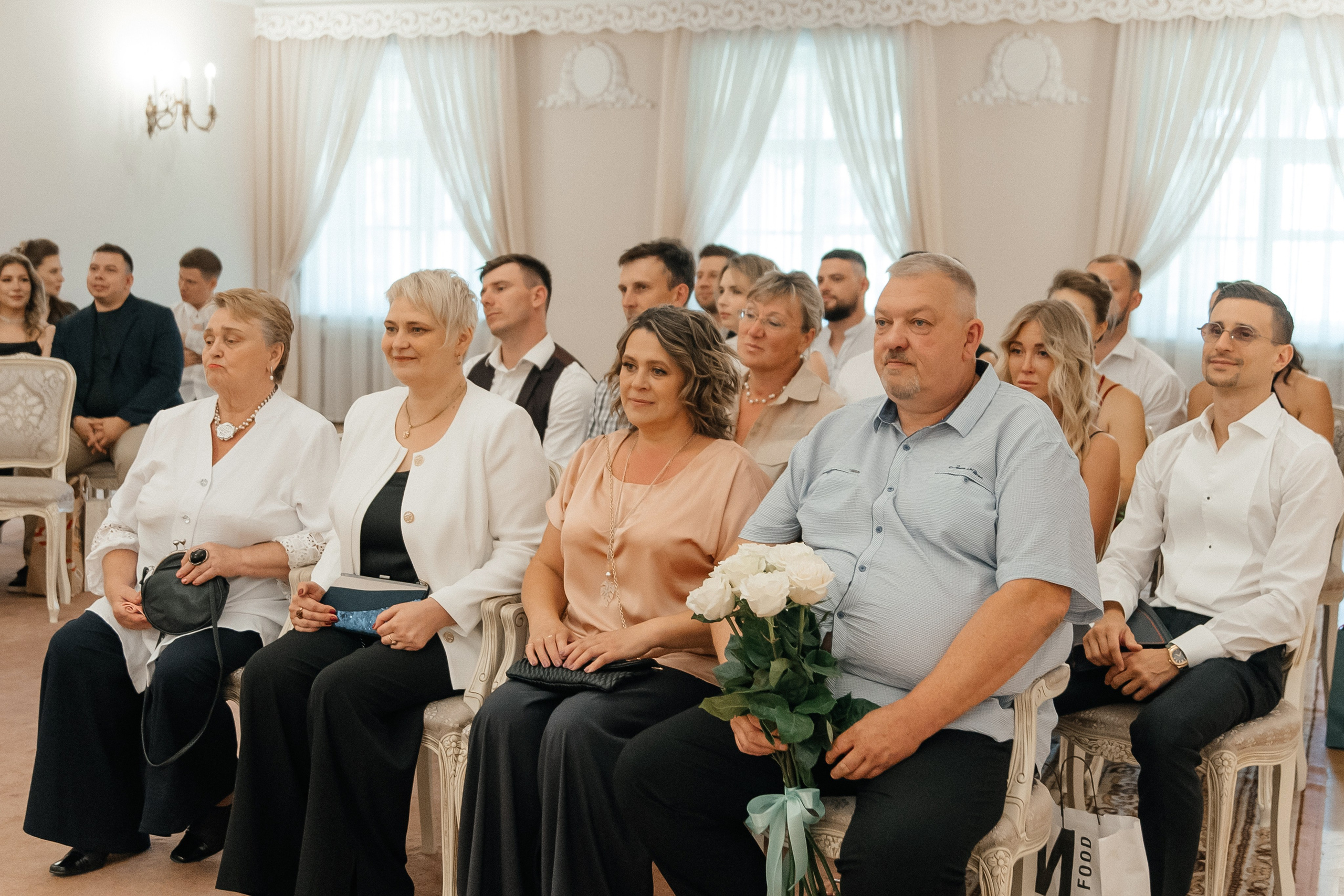 ANONS. Мария — Свадебный фотограф