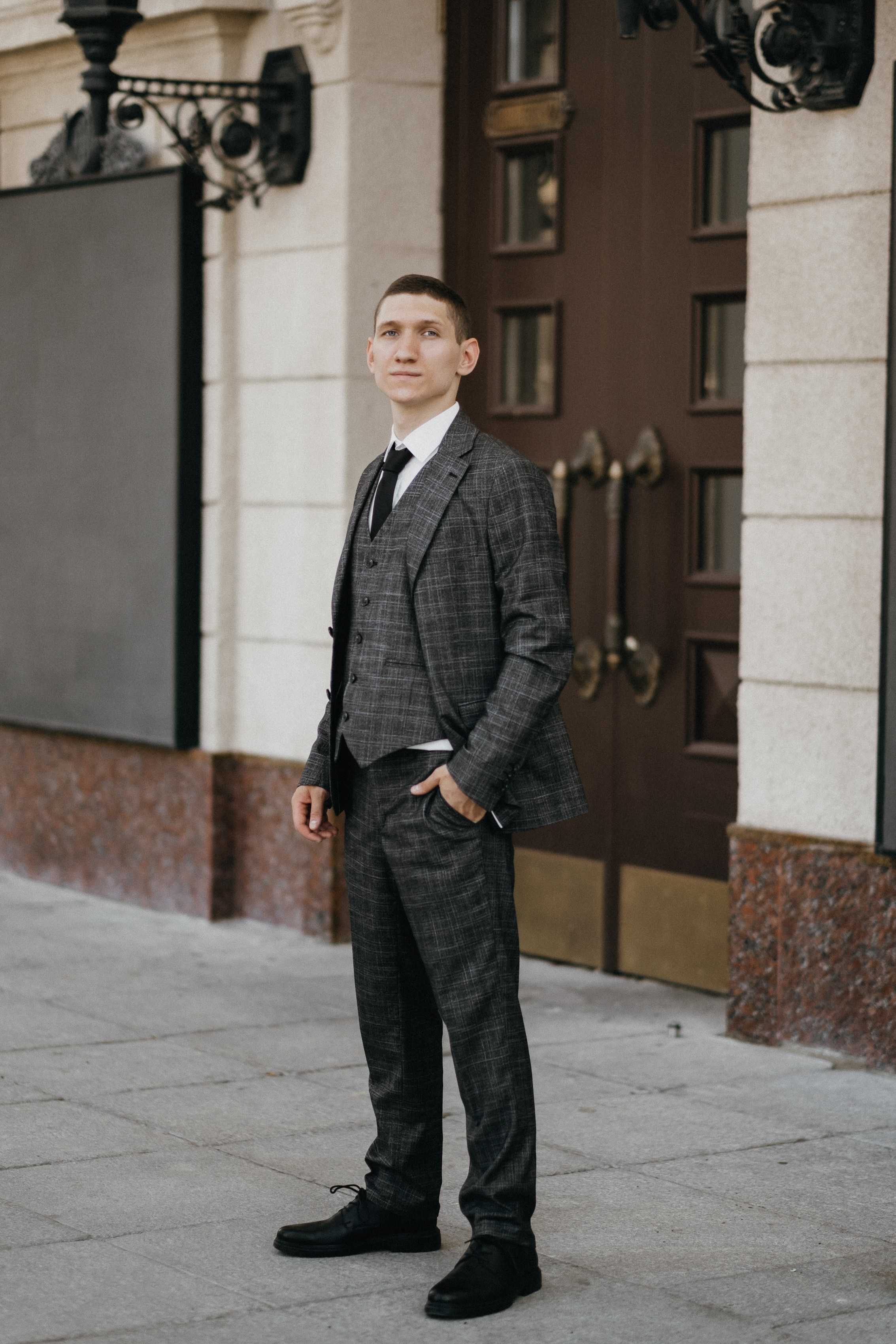 Свадебная съемка с машиной Волгоград. Свадебный и семейный фотограф в Волгограде Кристина Иванова