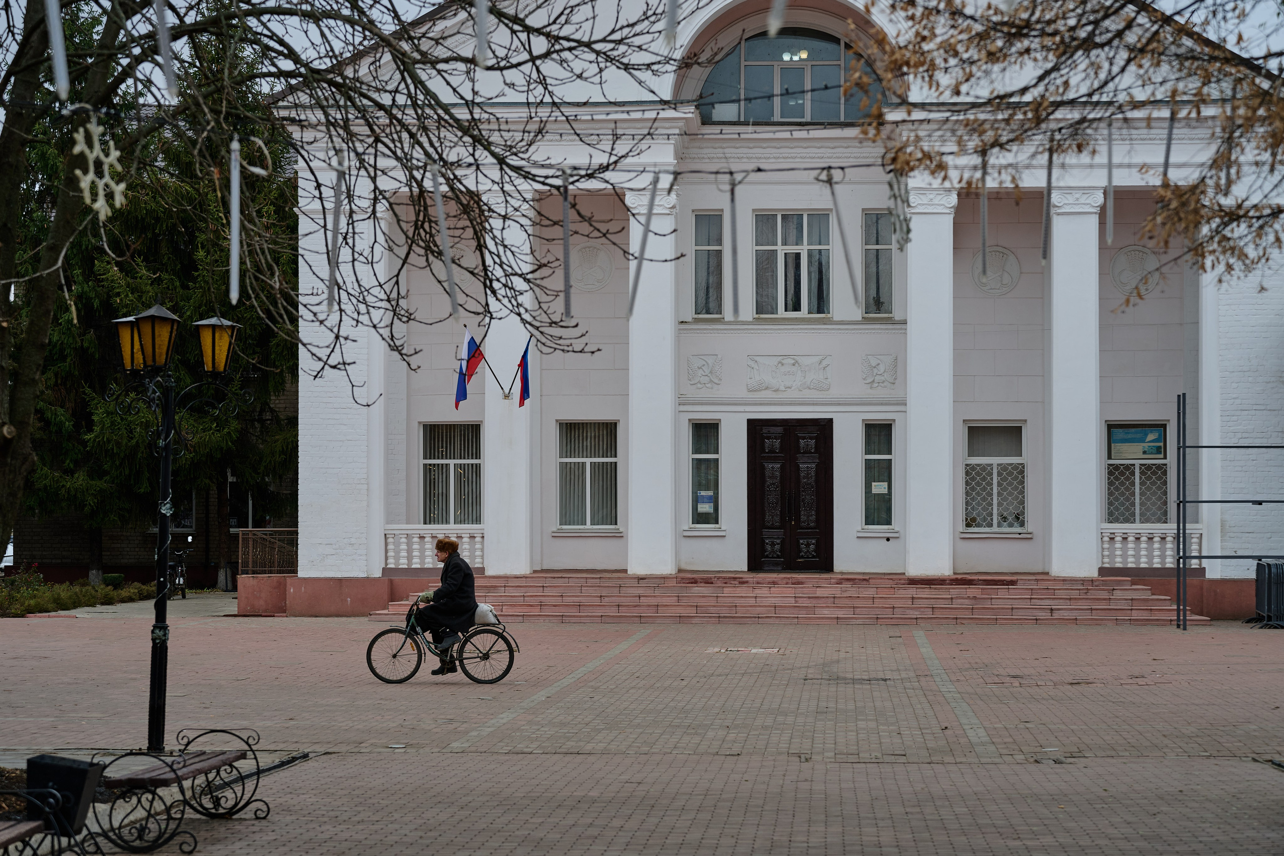 Старобельск. Декабрь 2024 года. Фотограф Роман Адлер