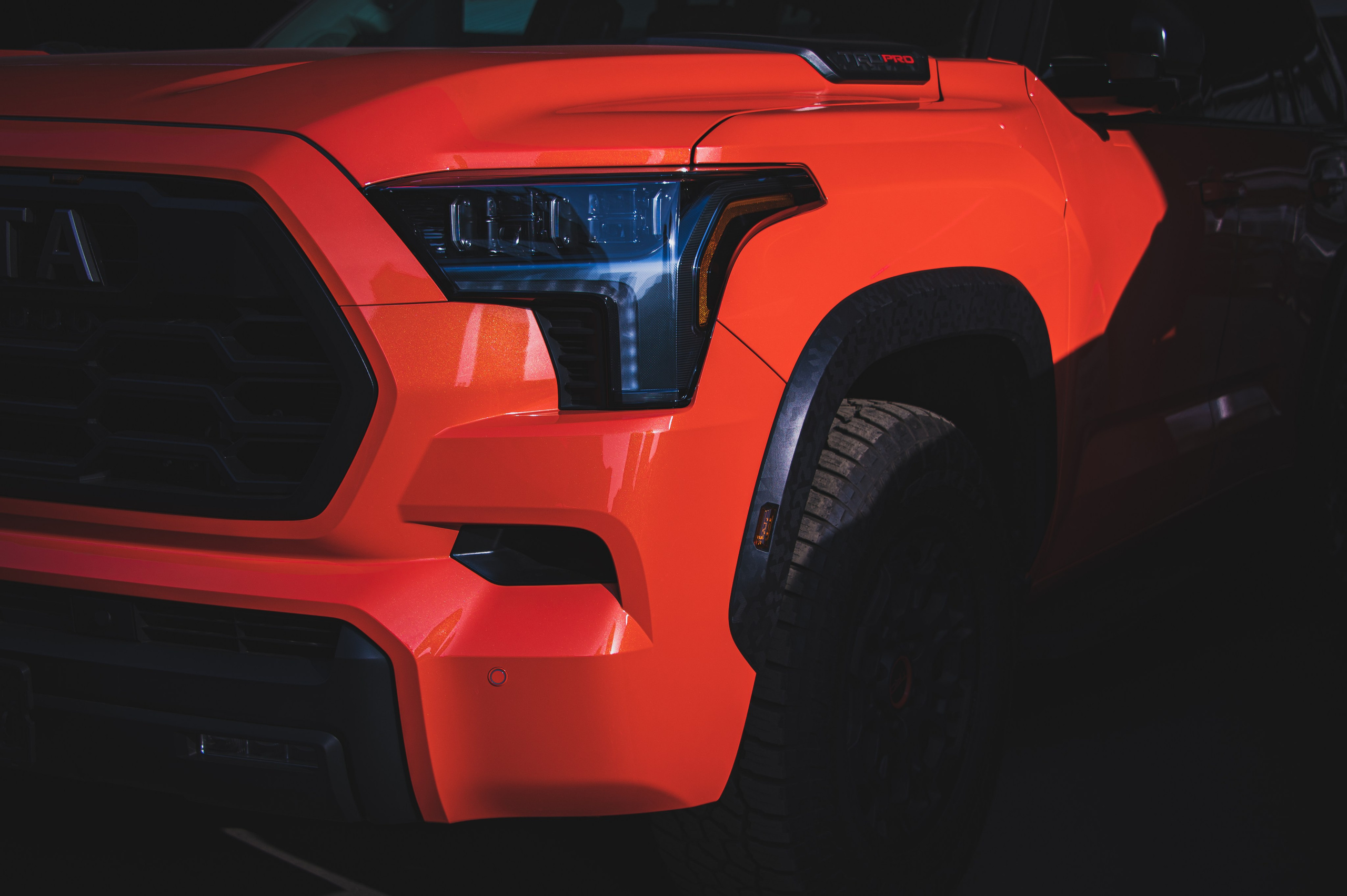 Фотопрогулка. Апрель 2023. Москва. Фотограф Роман Адлер