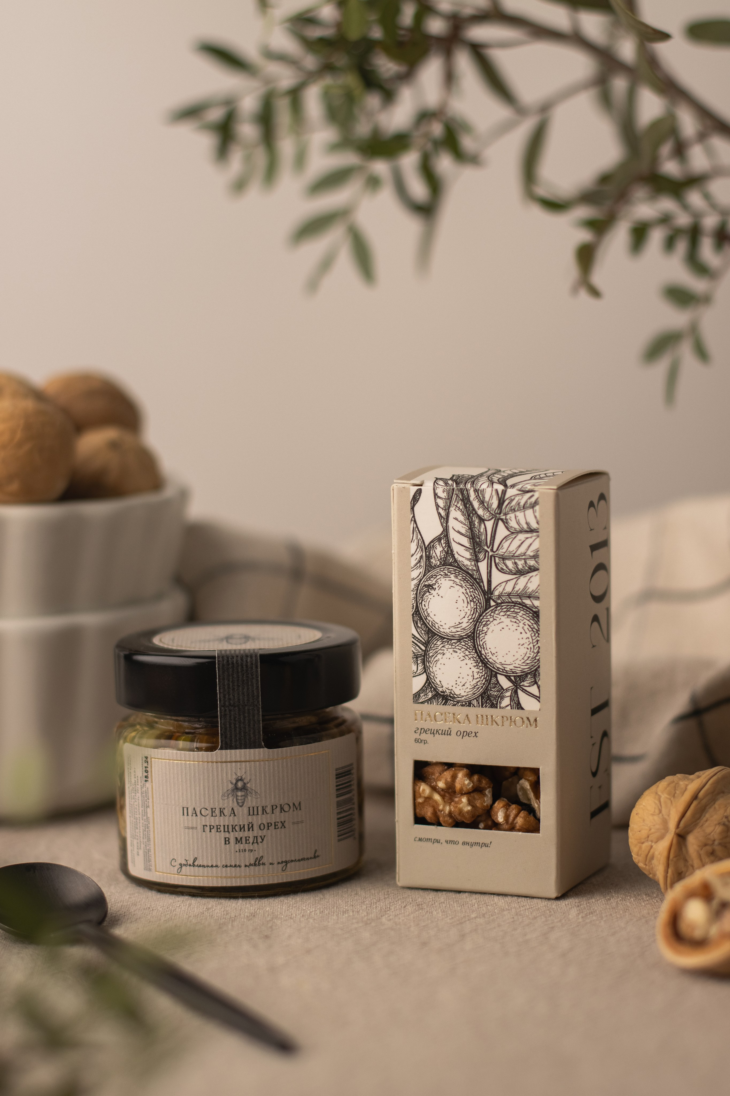 Орехи в меду. Предметный фотограф в Балашихе Анастасия Михайлова