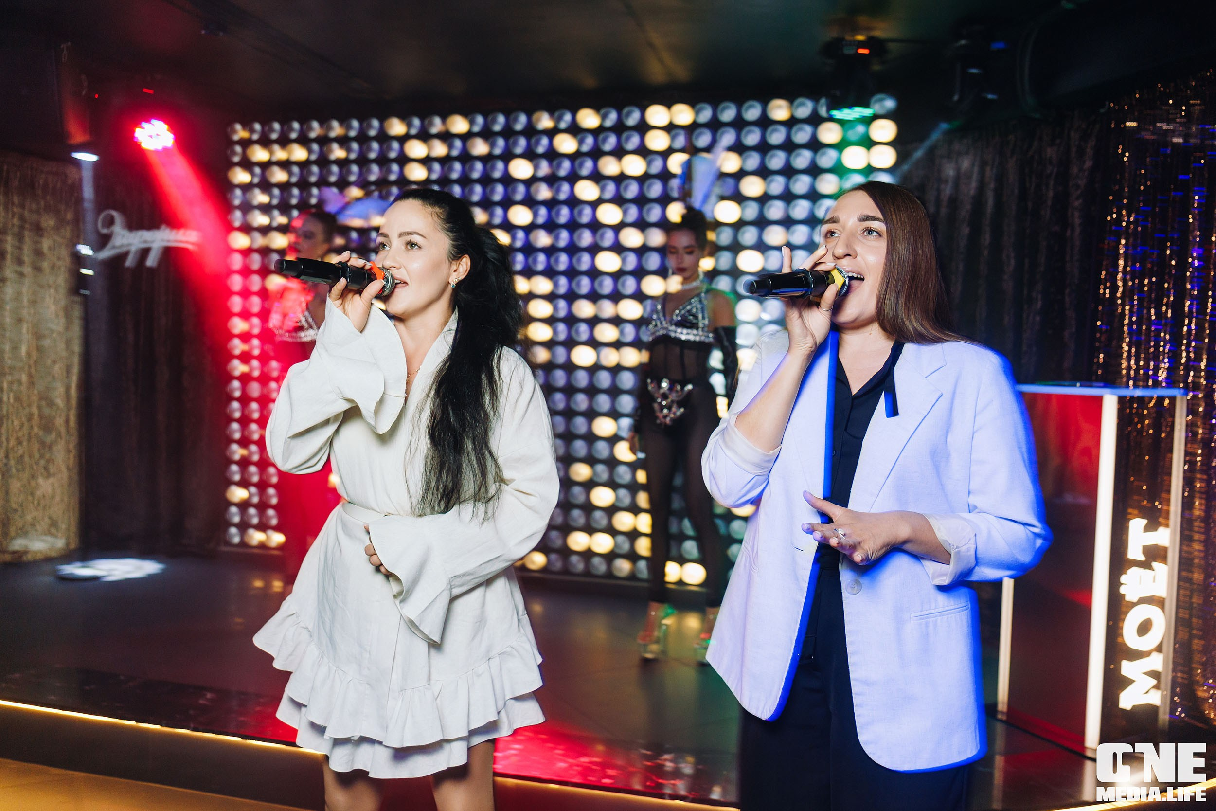 Фоторепортаж из караоке-клуба Эйфория. One Media Life: фоторепортажи, фотоотчеты с мероприятий и заведений