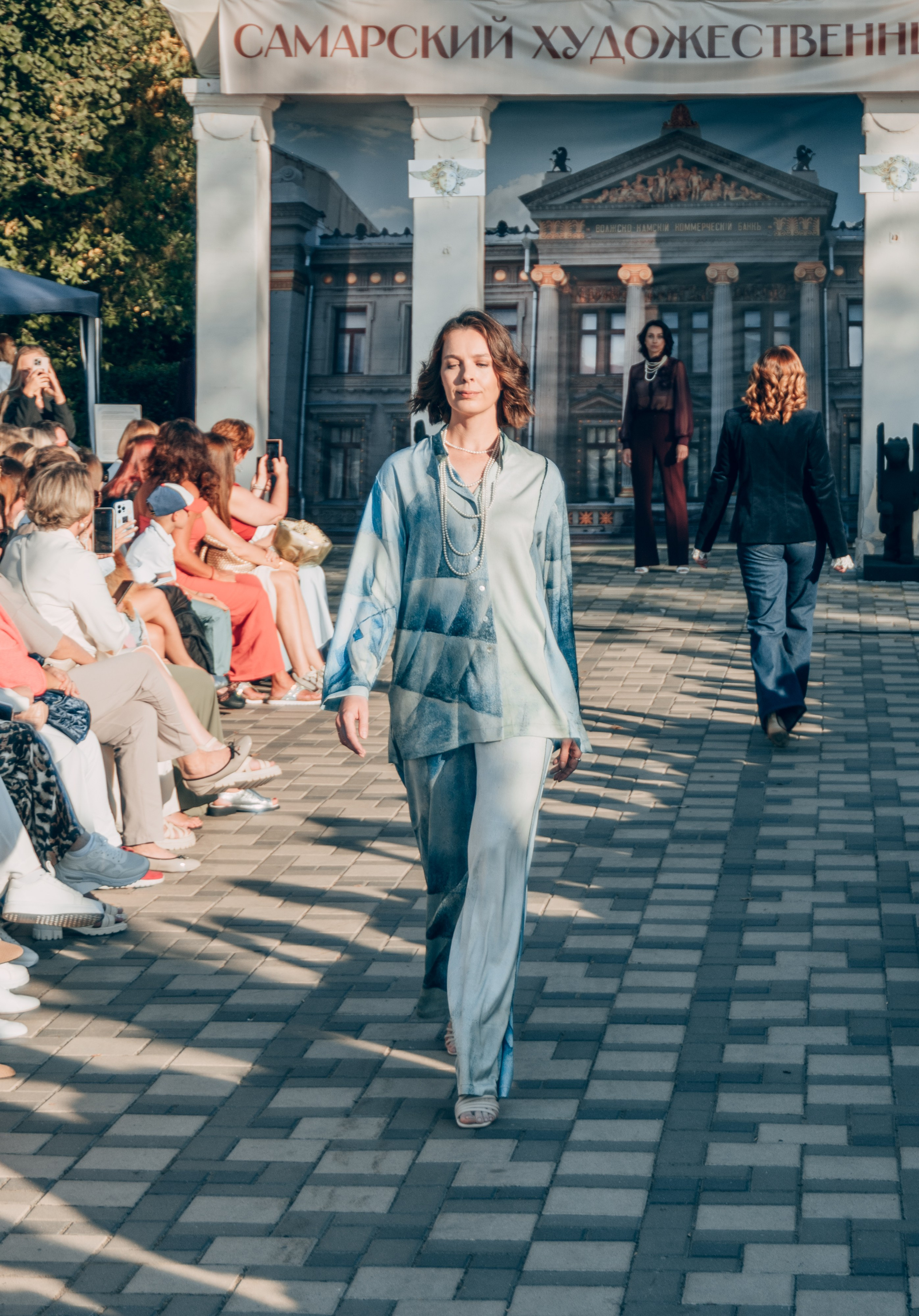 Модный показ «МУЗА» Аллы Селицкой — стиль в каждом кадре. Фотограф Самара — репортажная, свадебная, интерьерная съёмка от Ильи Петрова, профессионала своего дела