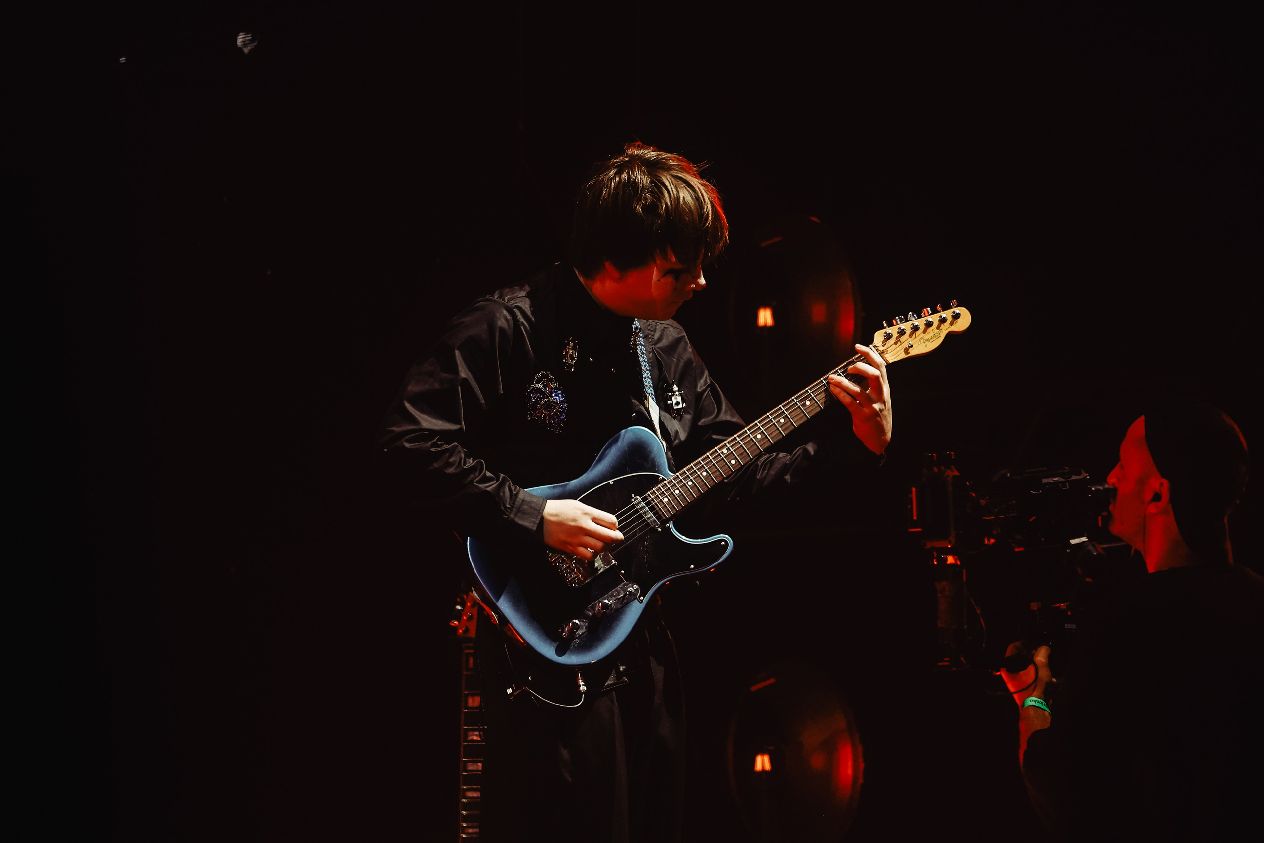 ВАНЯ ДМИТРИЕНКО