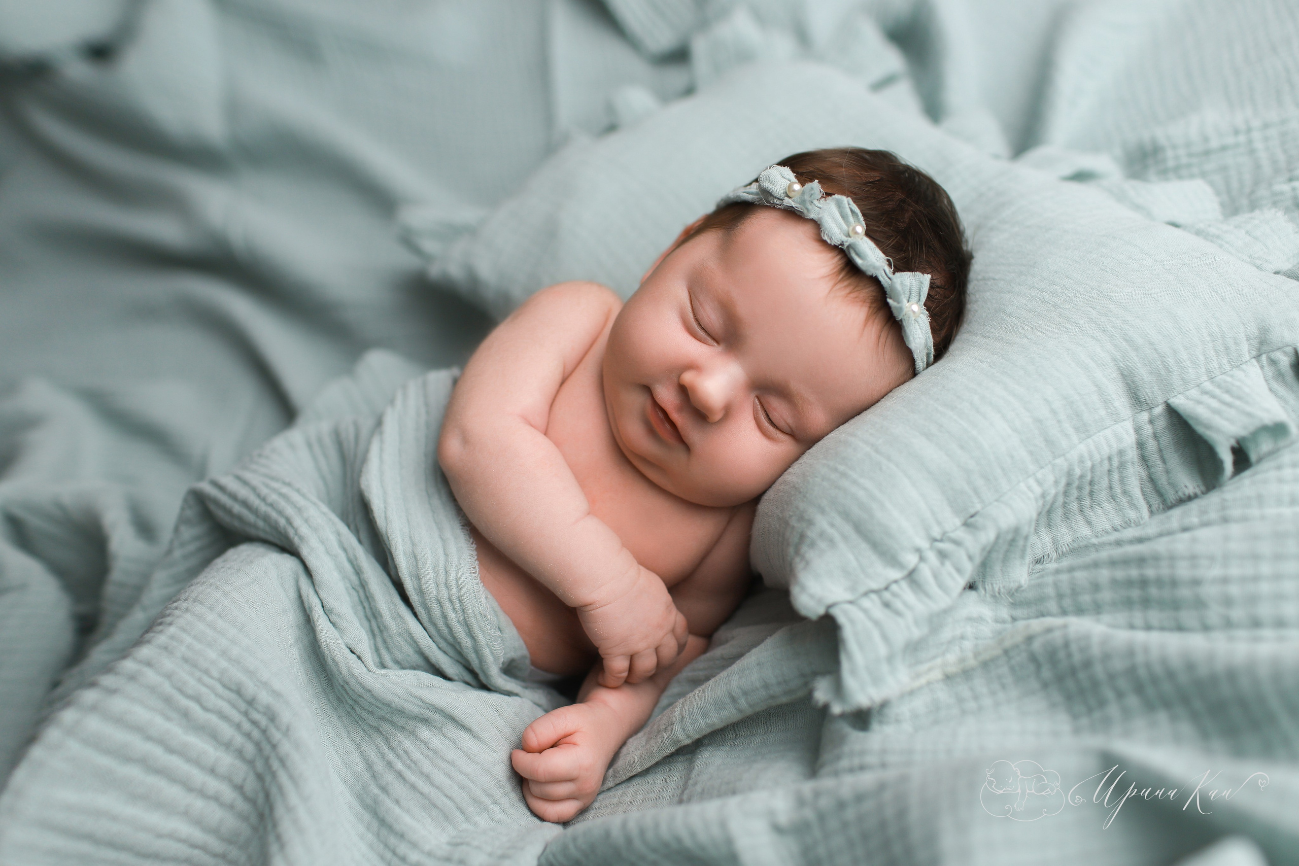 Новорожденная фотосессия для девочек. Ирина Кан Фотограф новорожденных в Екатеринбурге